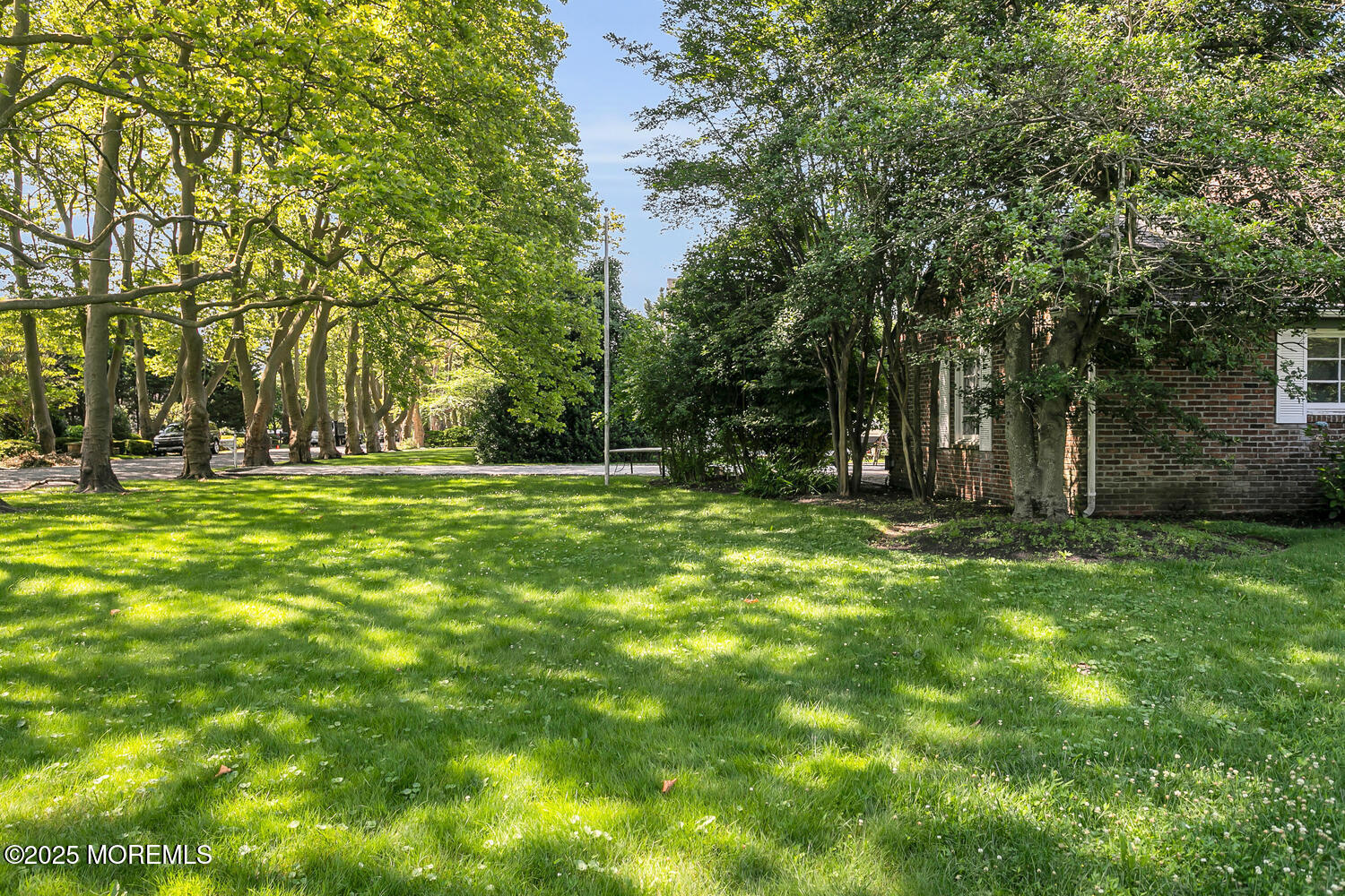 72 Silverside Avenue, Little Silver, NJ, 07739 image 32