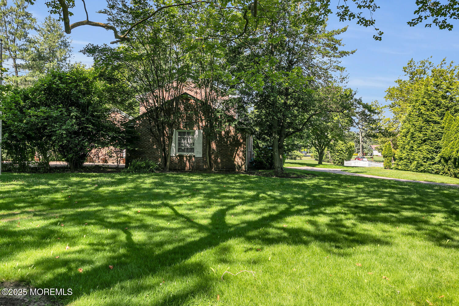 72 Silverside Avenue, Little Silver, NJ, 07739 image 38