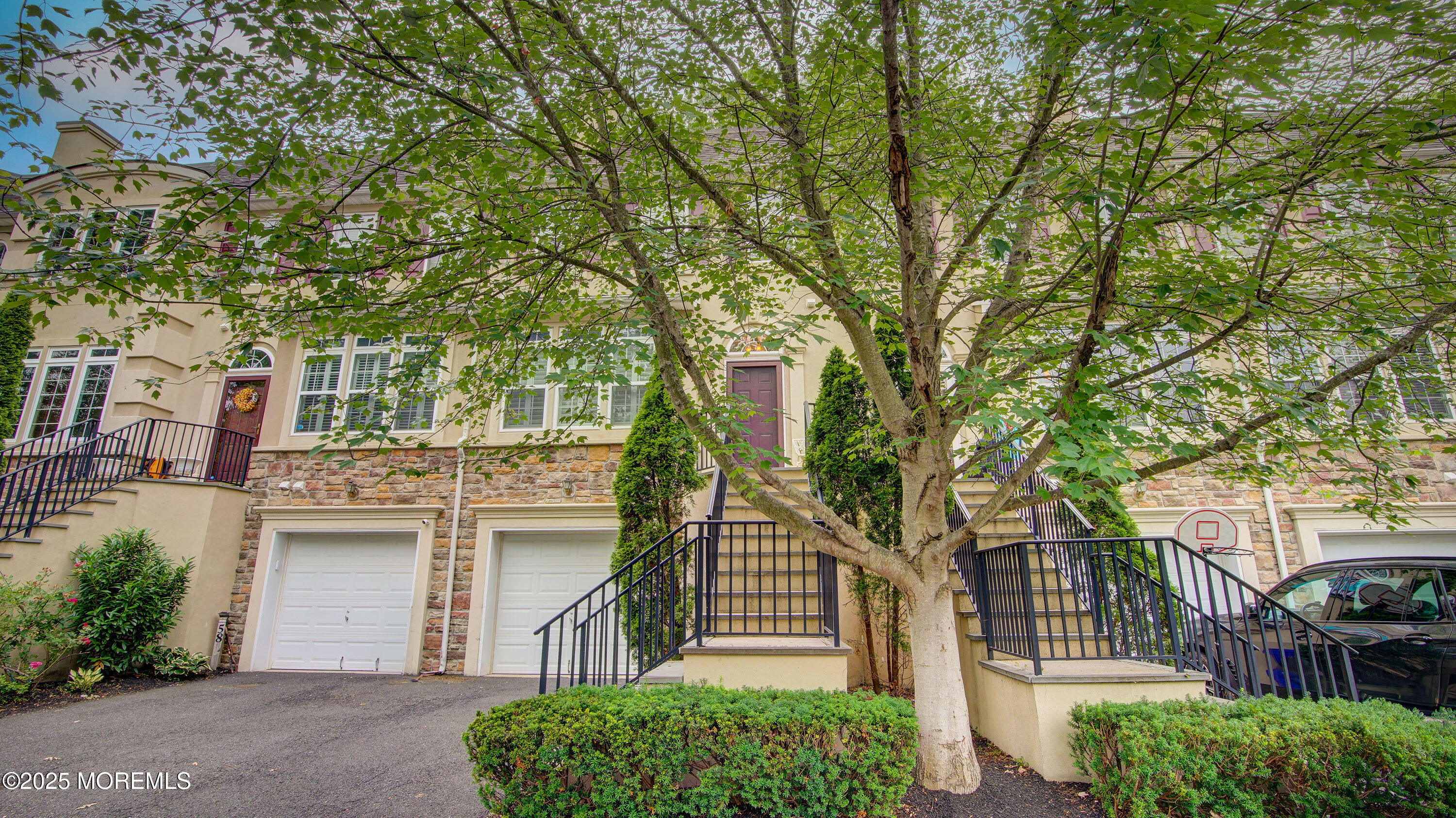 56 W Aspen Way, Aberdeen, NJ, 07747