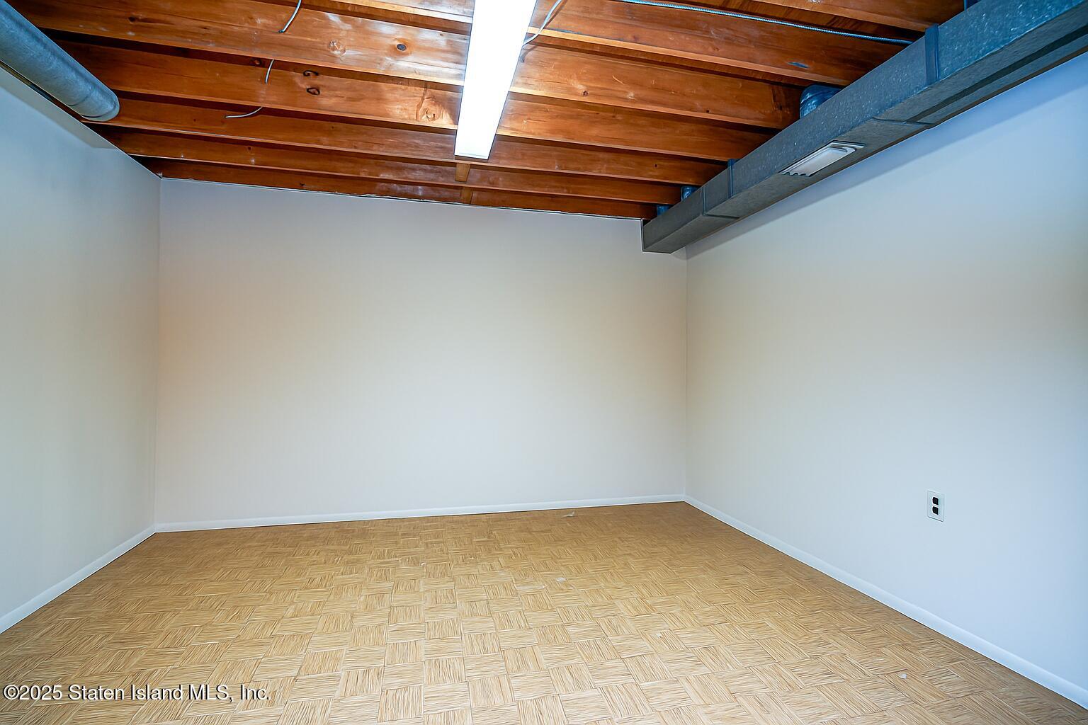 376 Cortelyou Avenue, Staten Island, NY, 10312 image 33