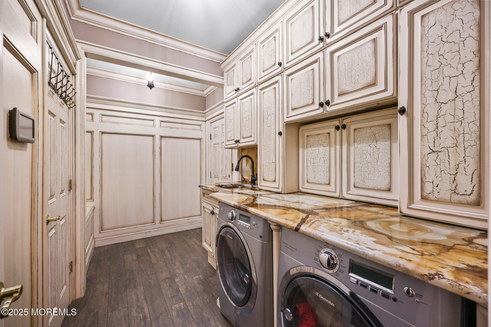4 White Pines Way, Freehold, NJ, 07728 image 18