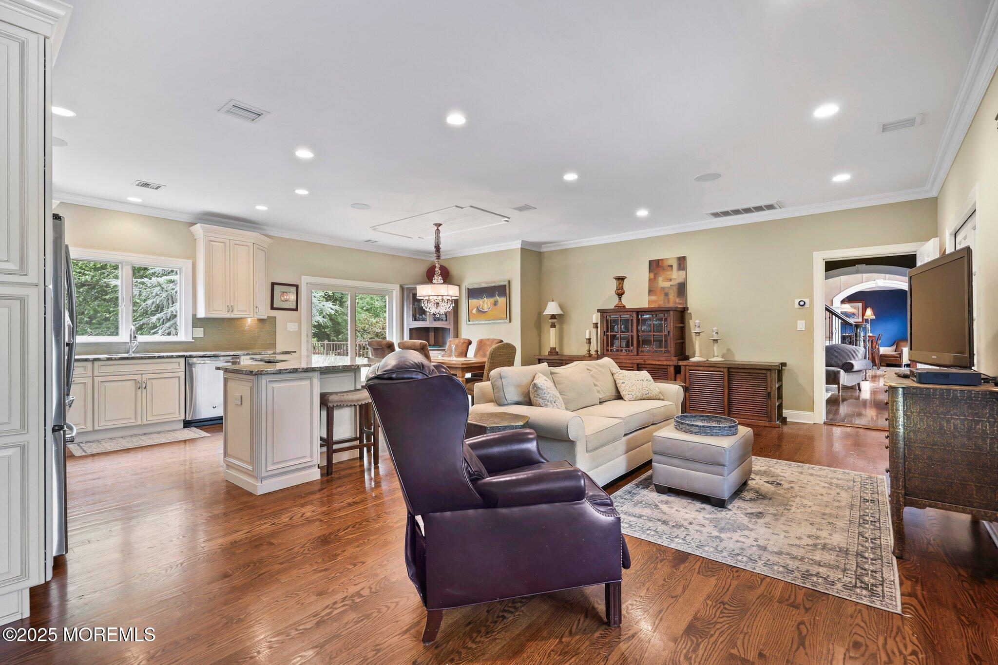 4 White Pines Way, Freehold, NJ, 07728 image 48