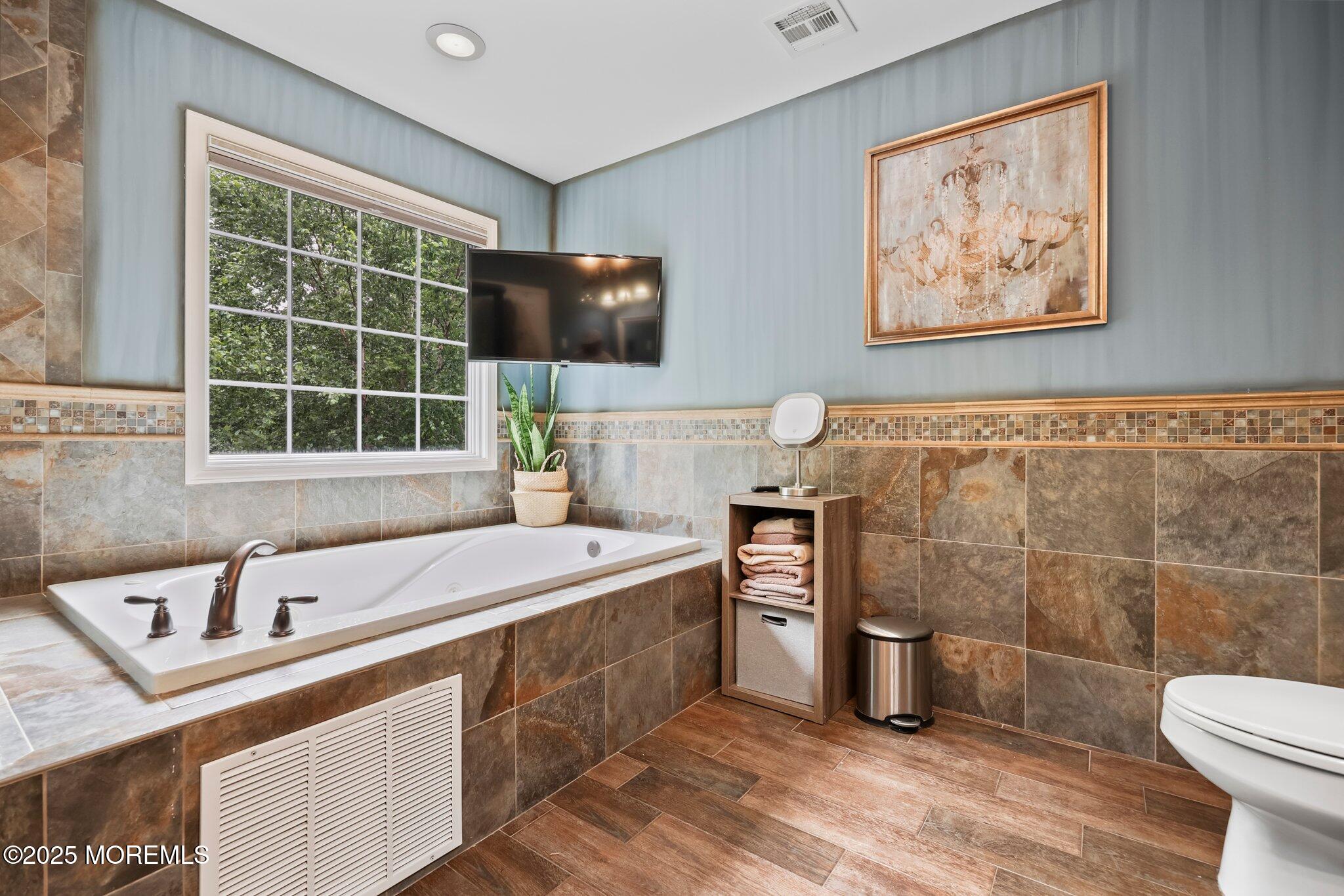 4 White Pines Way, Freehold, NJ, 07728 image 26