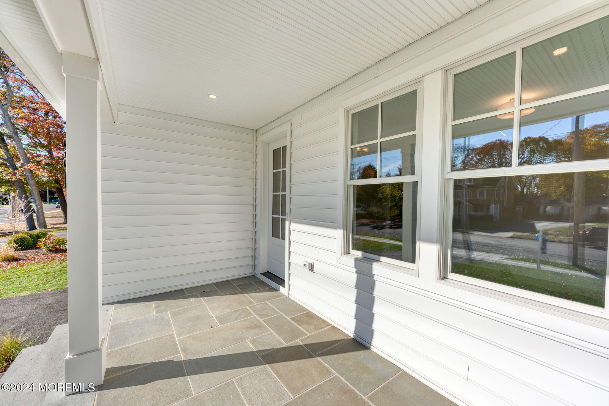 564 Monmouth Avenue Image 4