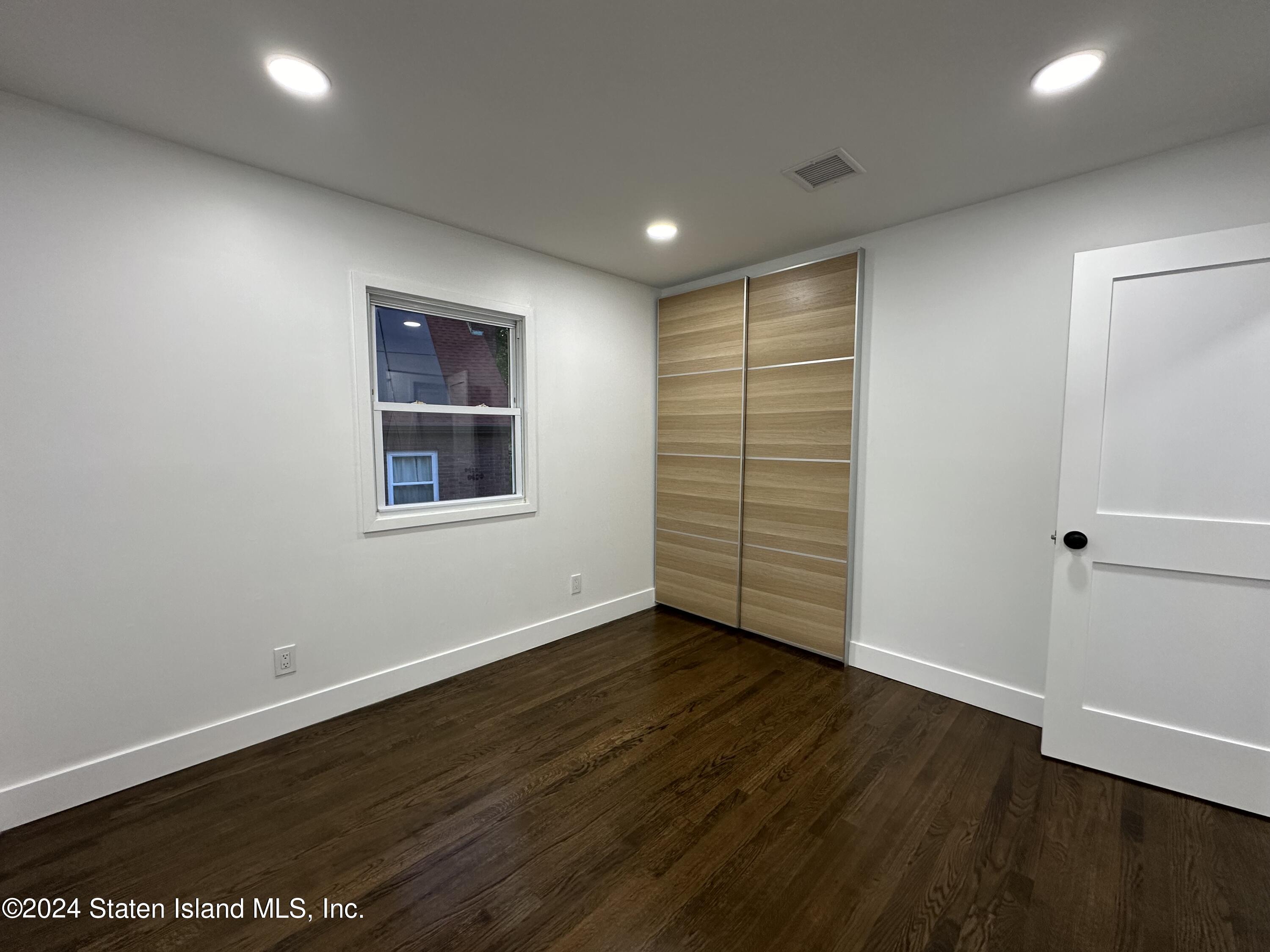 81 Manor Road, Staten Island, NY, 10310 image 21