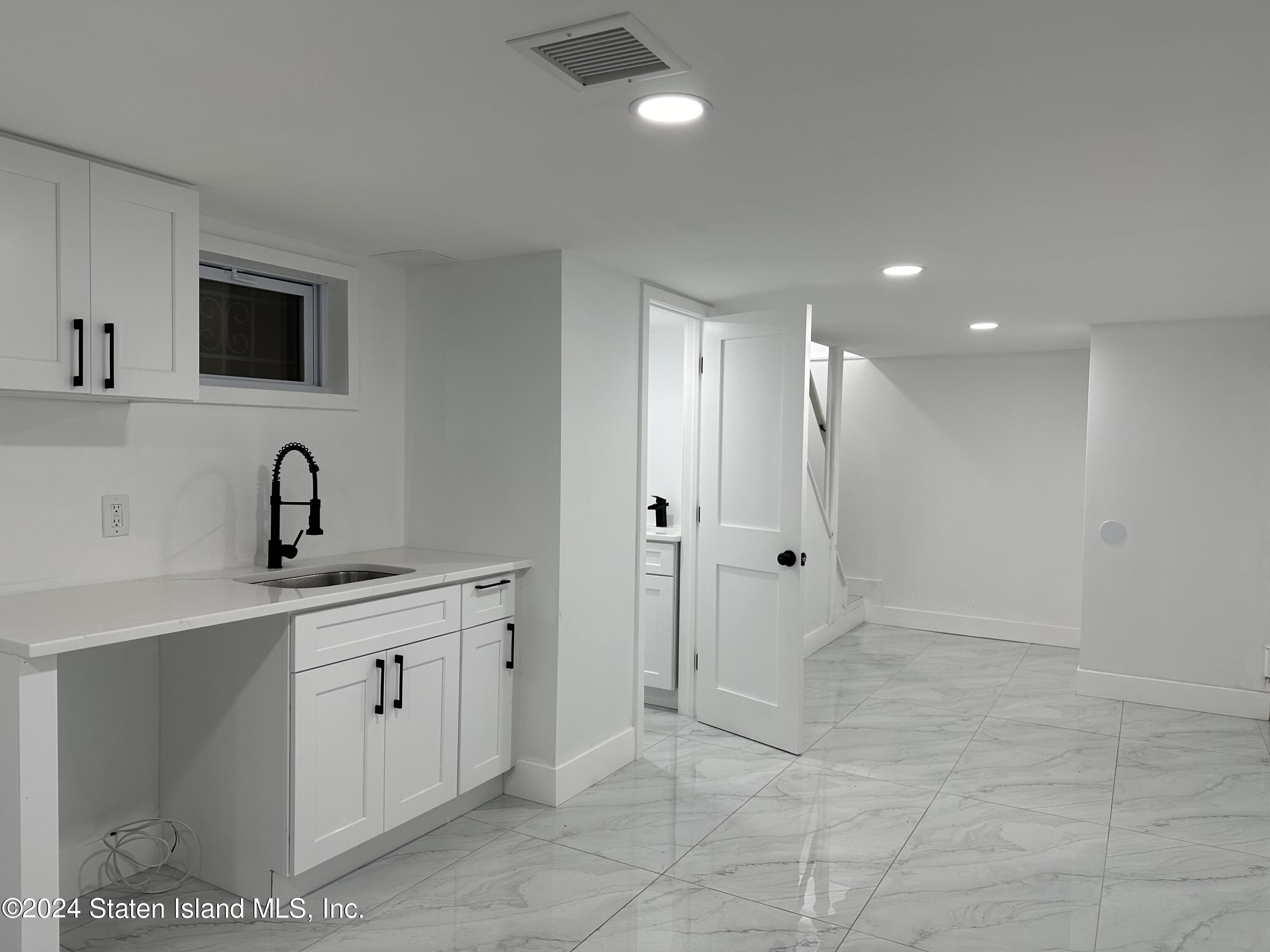 81 Manor Road, Staten Island, NY, 10310 image 30