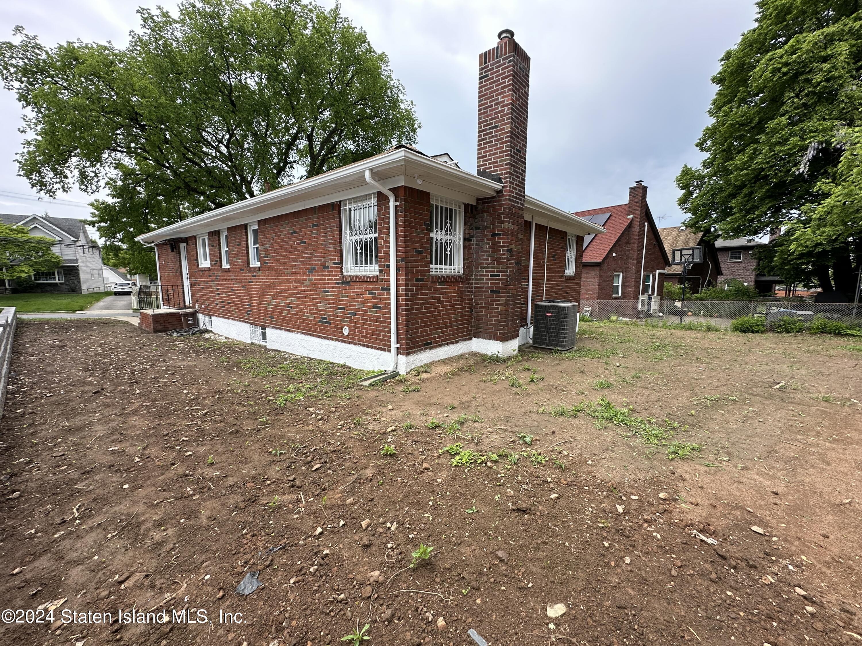 81 Manor Road, Staten Island, NY, 10310 image 40