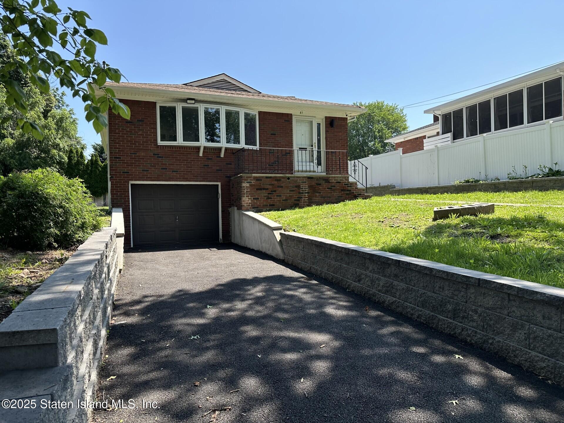 81 Manor Road Image 2