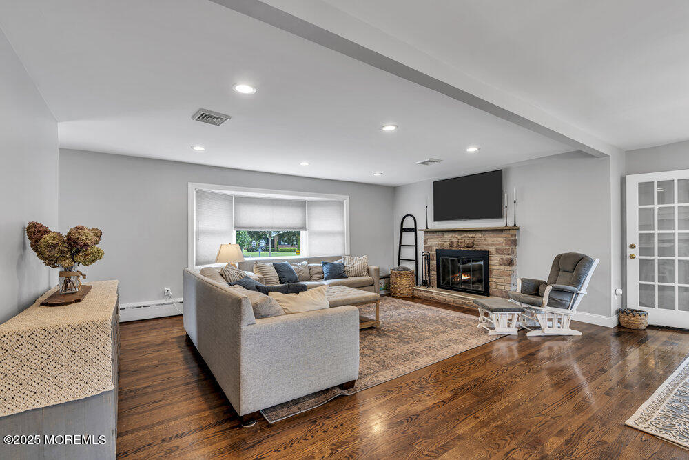 17 Rose Street, Lincroft, NJ, 07738 image 7