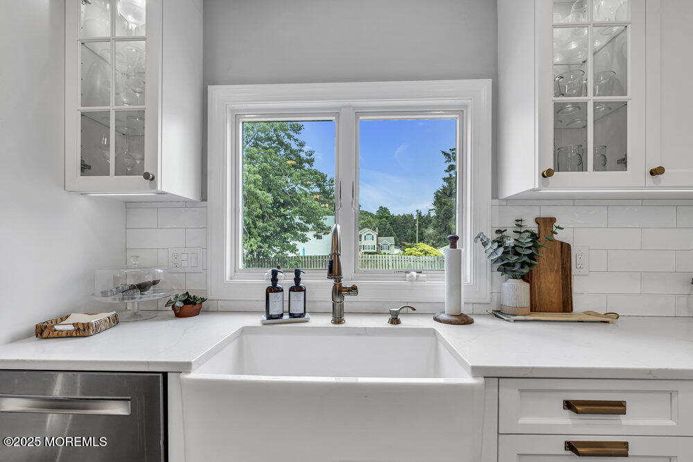 17 Rose Street, Lincroft, NJ, 07738 image 14