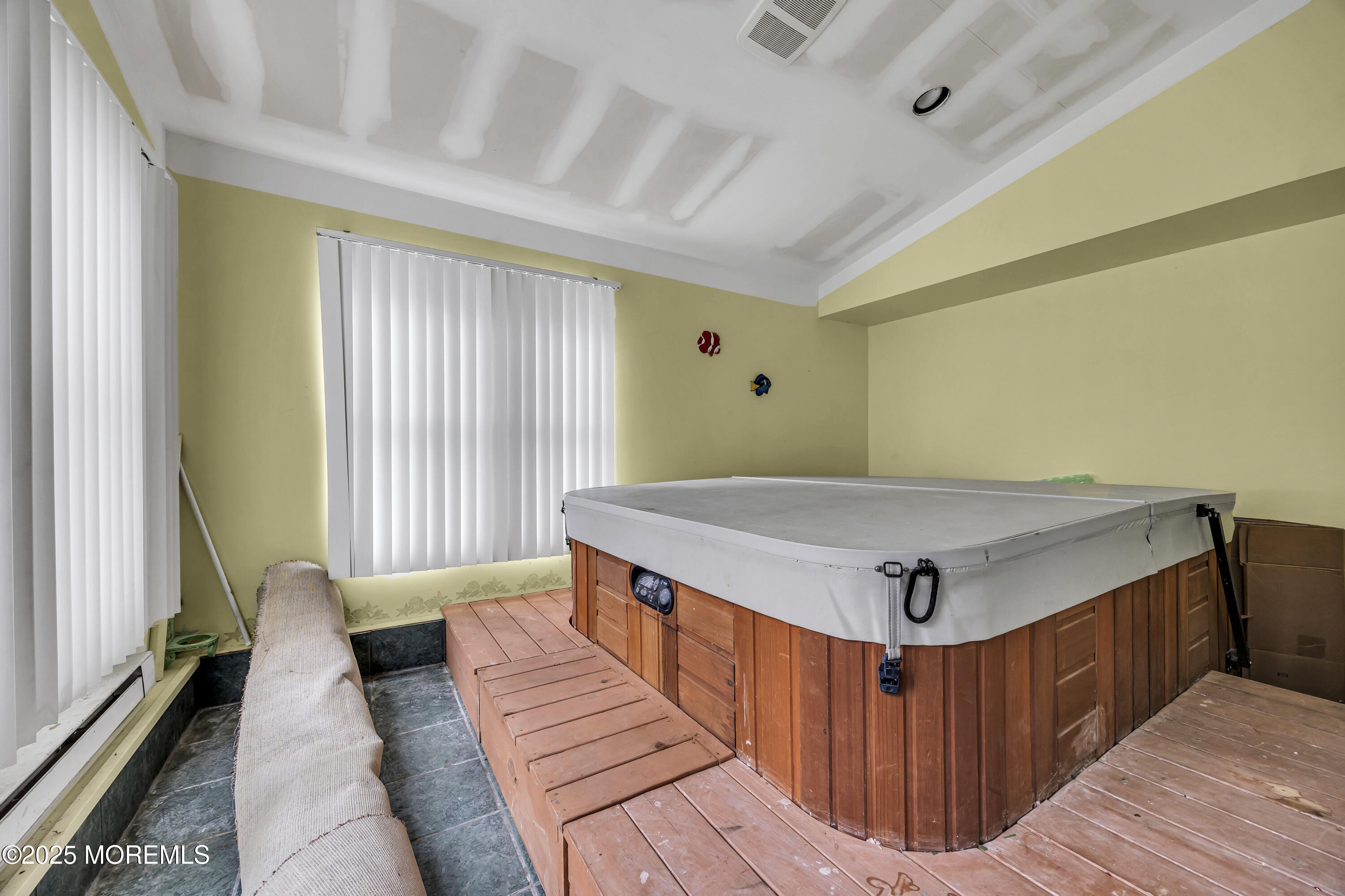 3 Carlo Drive, Keansburg, NJ, 07734 image 17