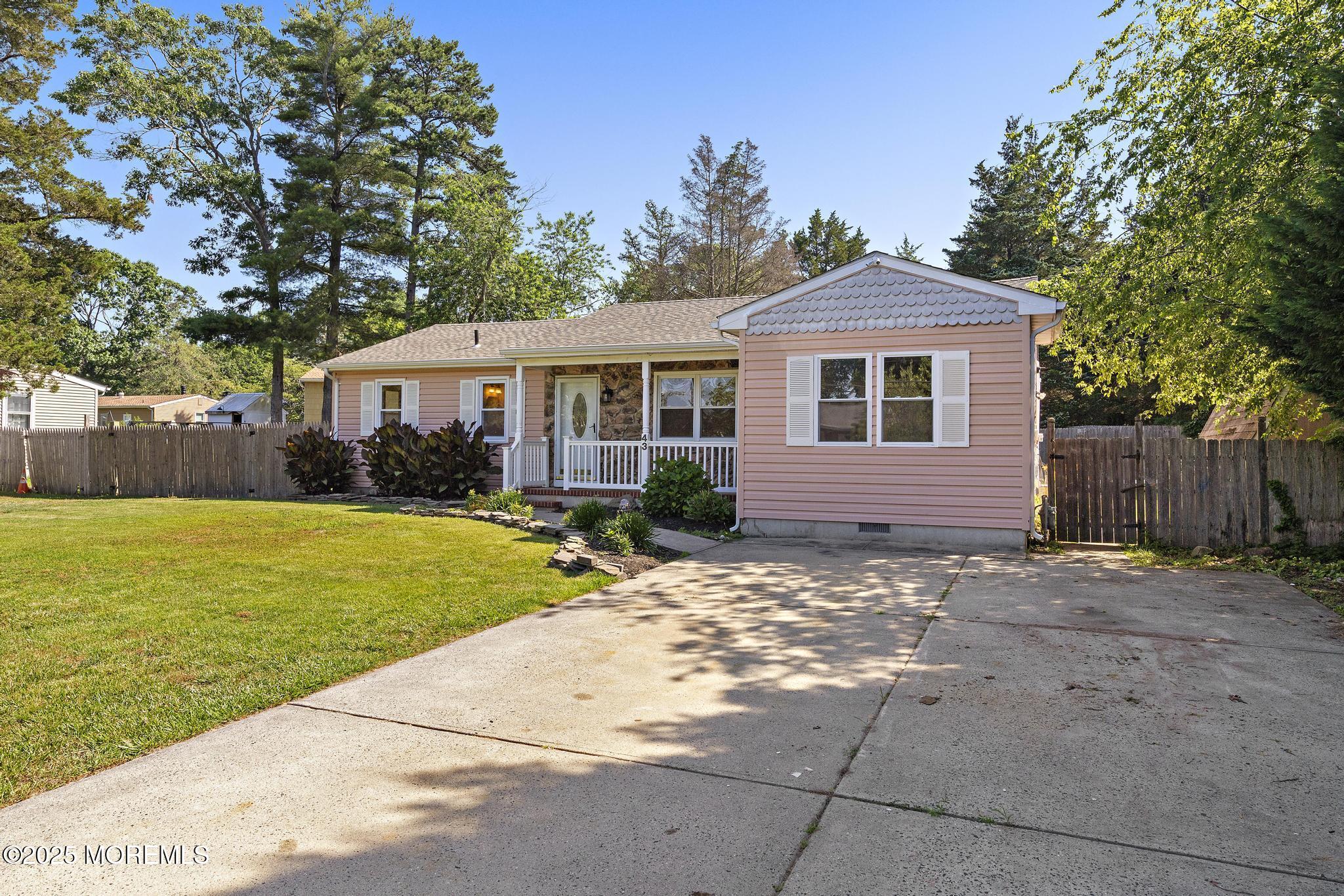 43 Walnut Street Image 2