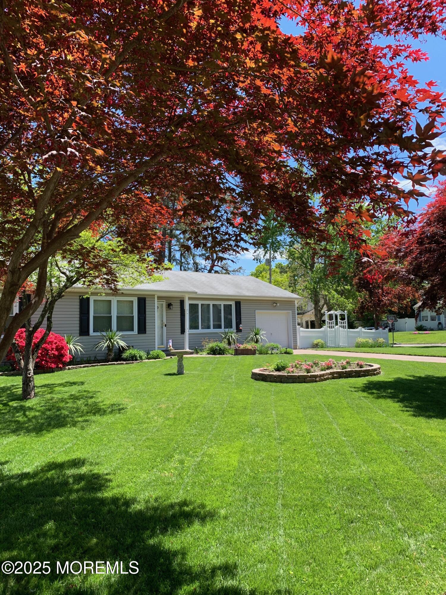 1900 Larchmont Street, Toms River, NJ, 08757