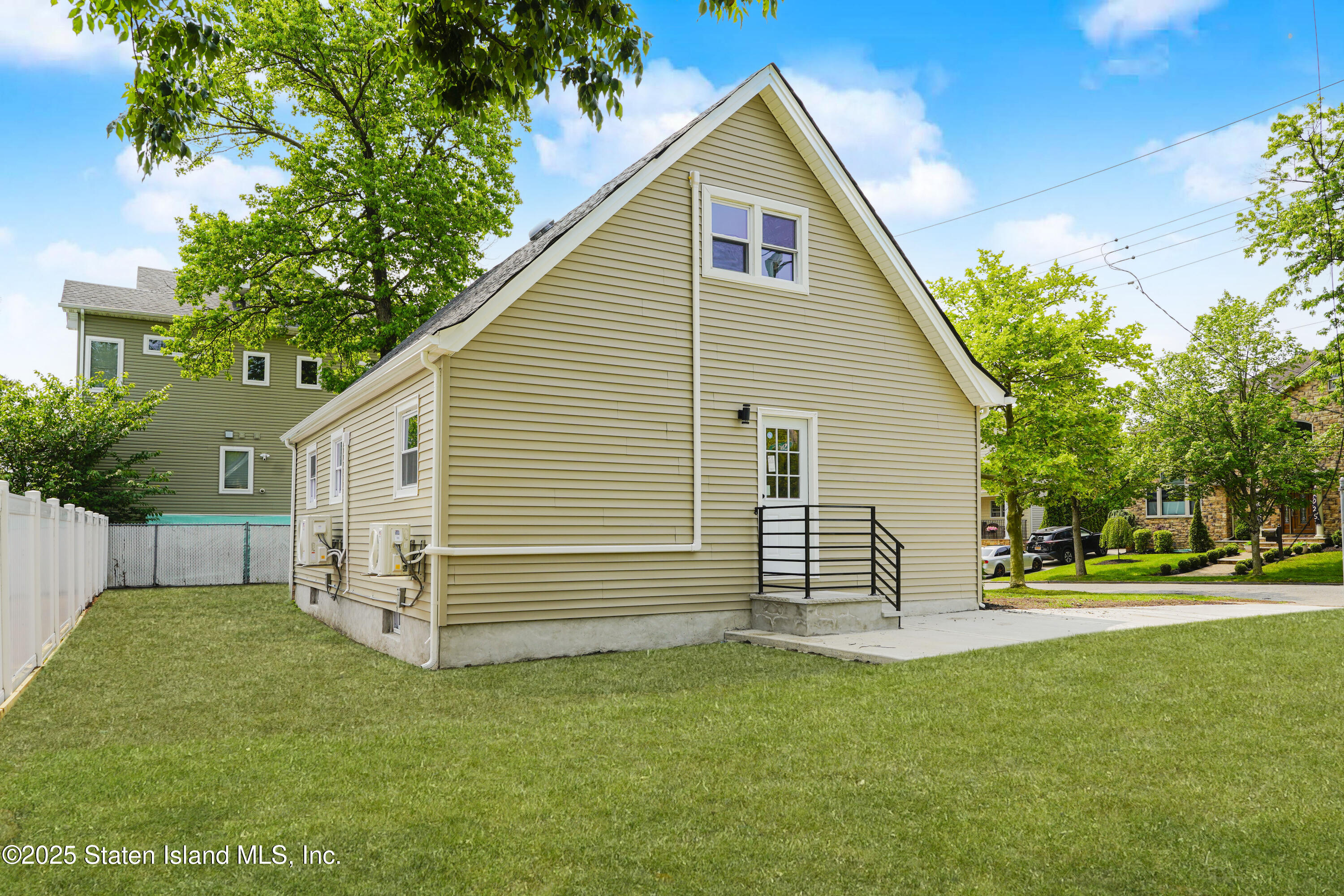 87 Hales Avenue, Staten Island, NY, 10312 image 8