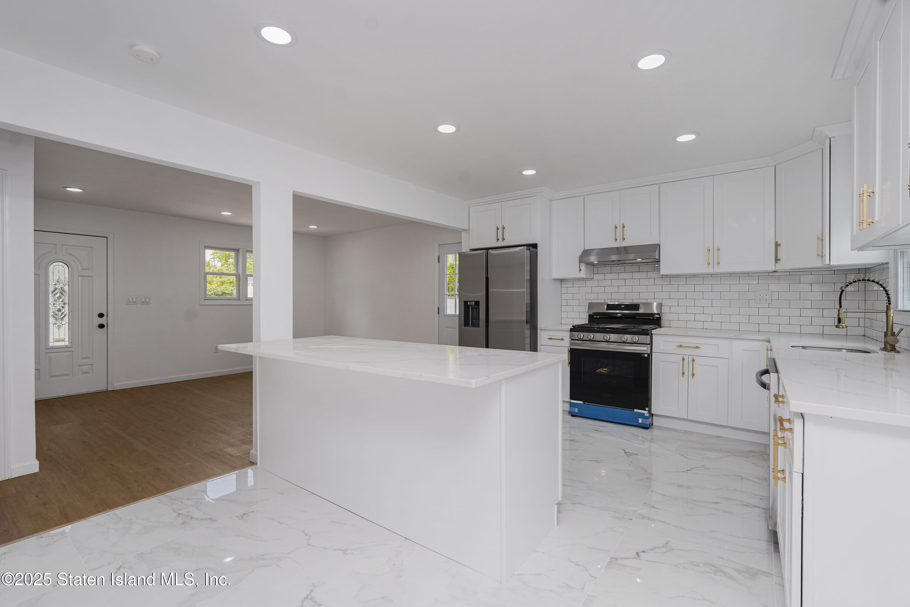 87 Hales Avenue, Staten Island, NY, 10312 image 13