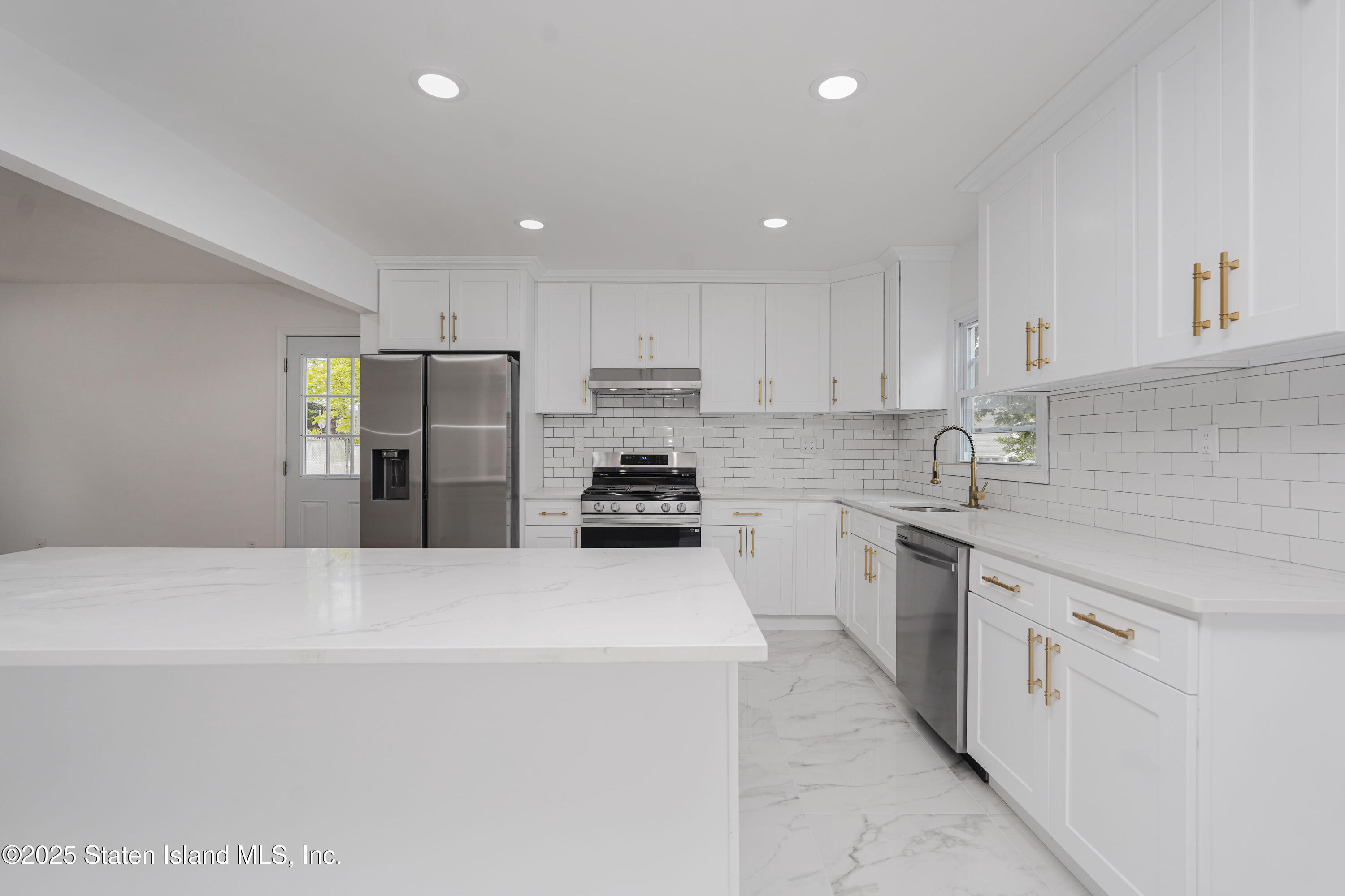 87 Hales Avenue, Staten Island, NY, 10312 image 15