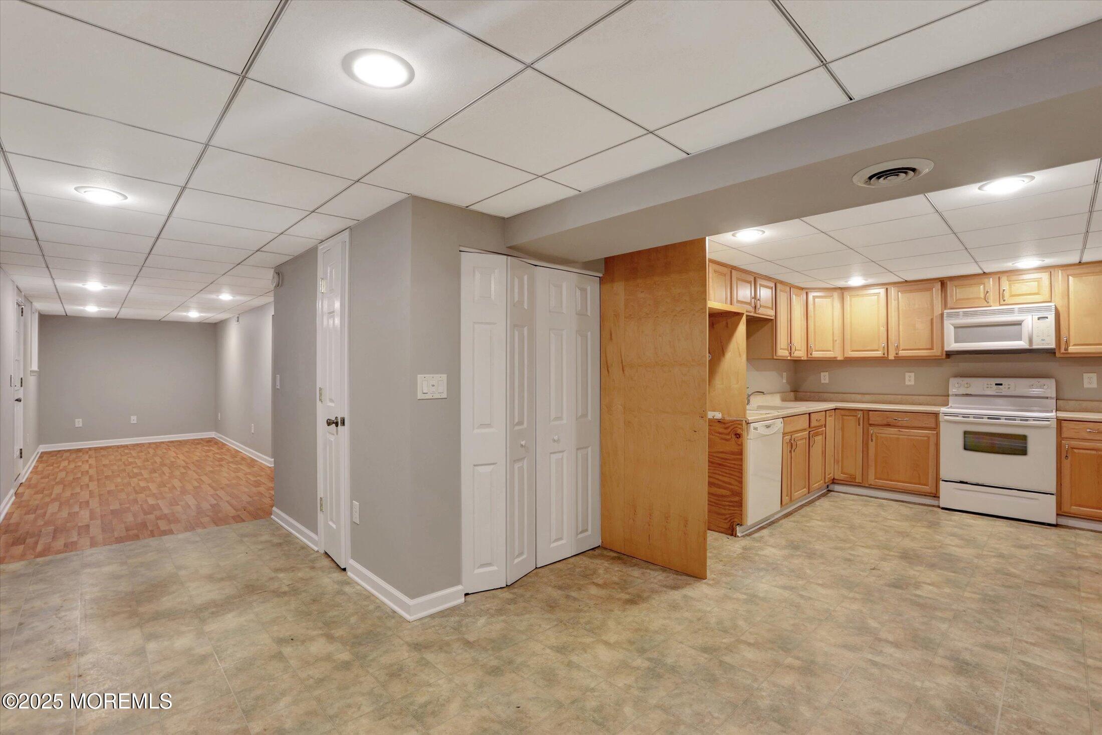 23 Princeton Drive, Howell, NJ, 07731 image 15