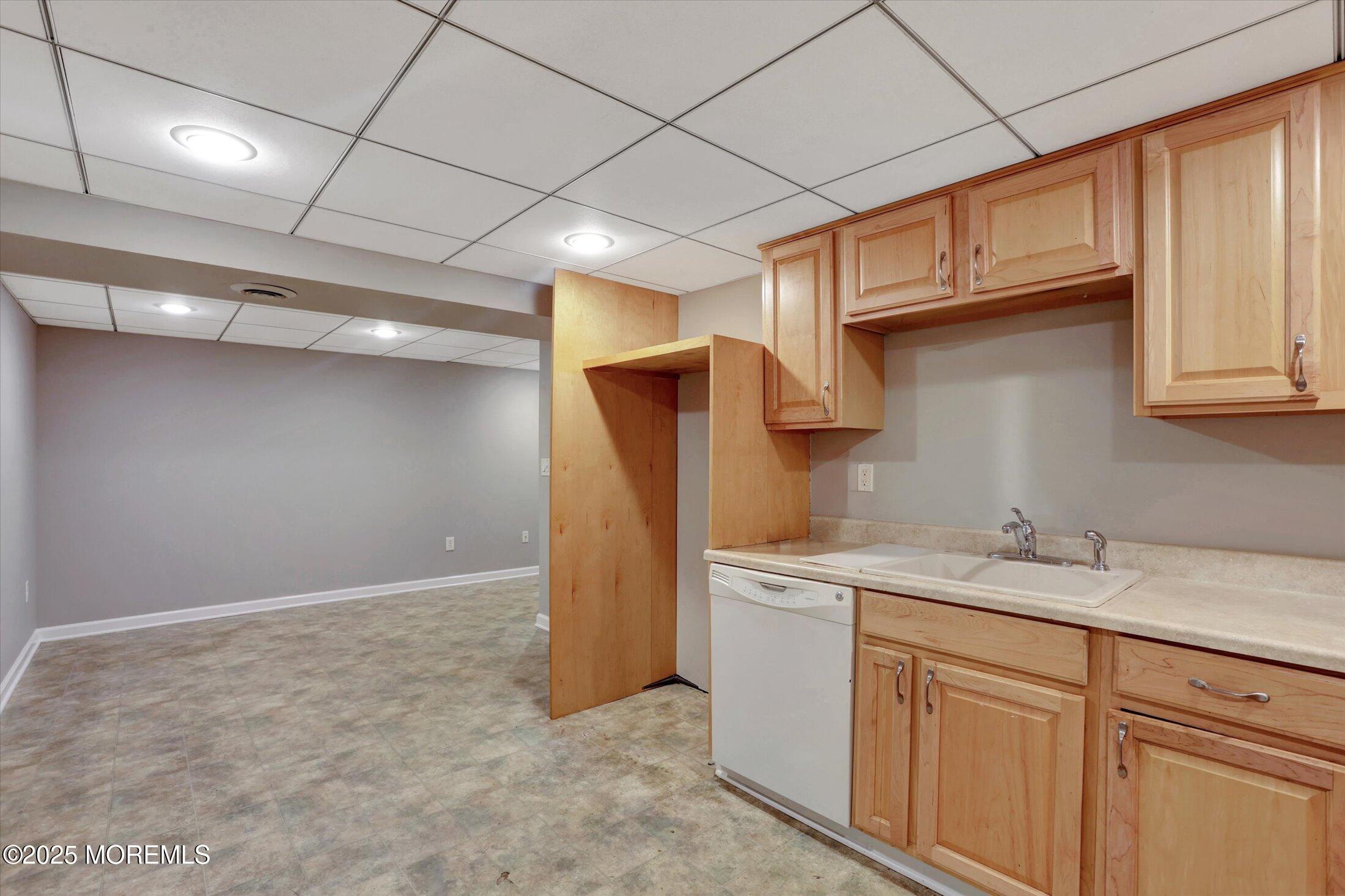 23 Princeton Drive, Howell, NJ, 07731 image 17