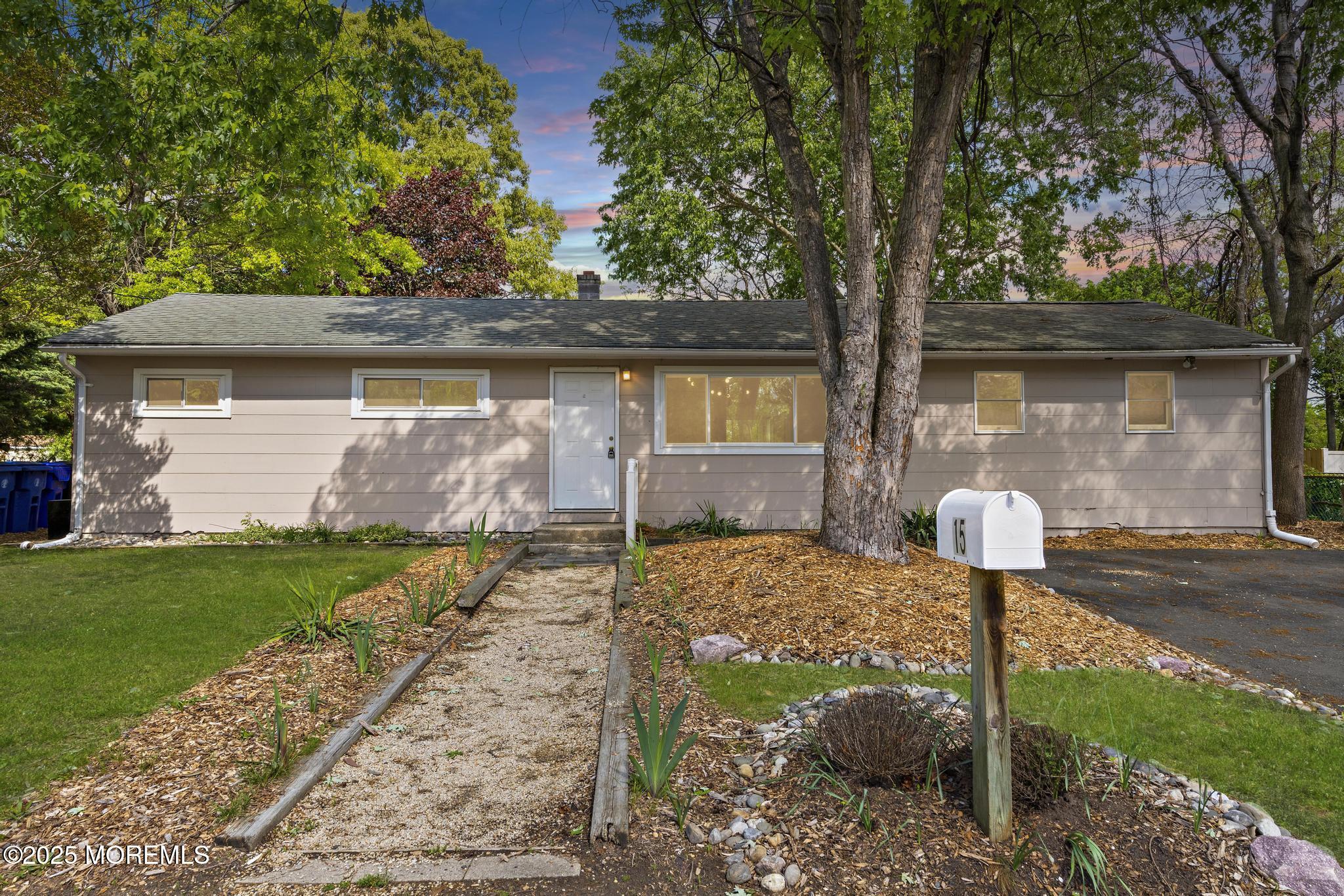 15 Lark Lane, Brick, NJ, 08724