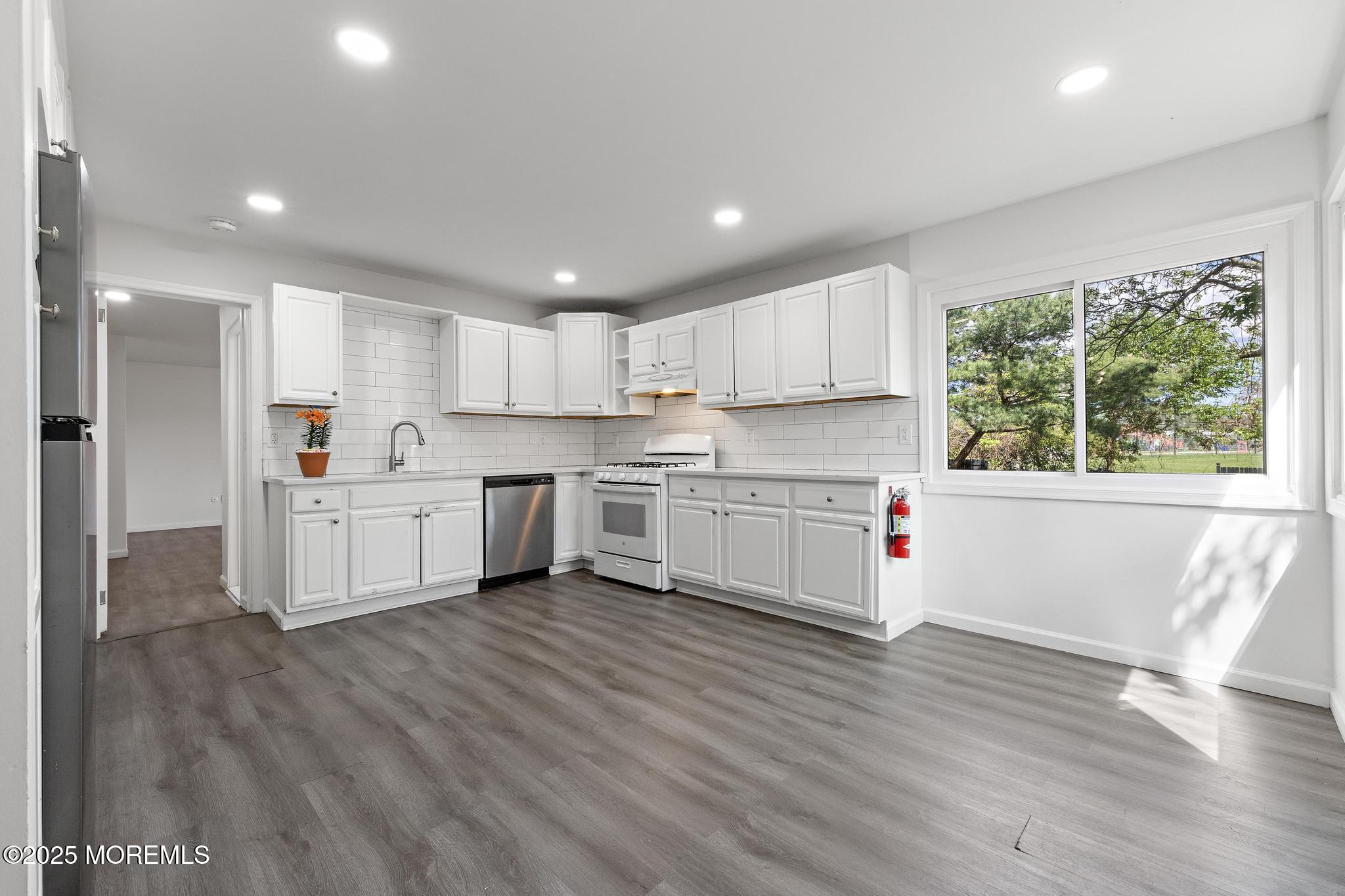 15 Lark Lane, Brick, NJ, 08724 image 11