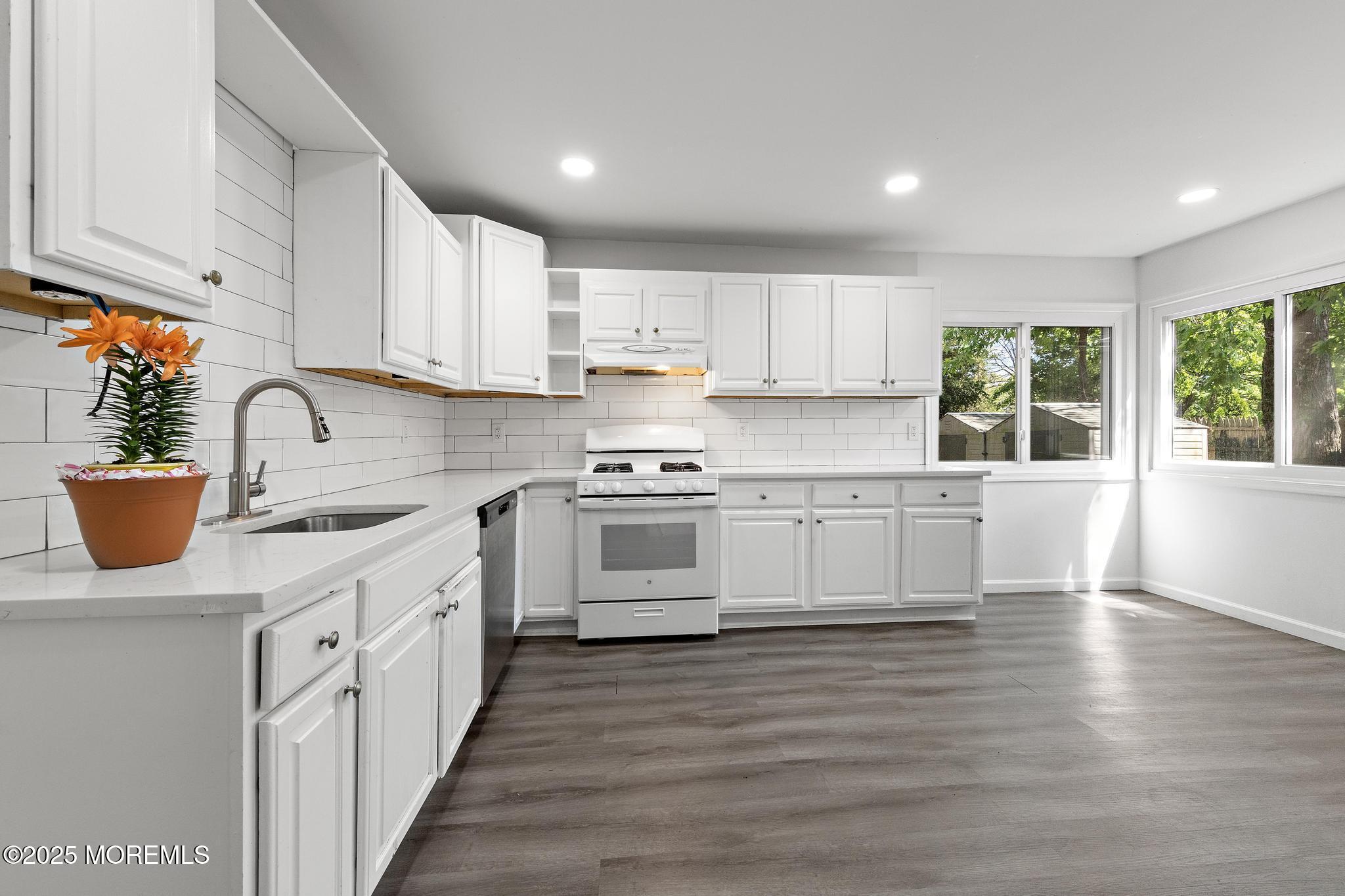 15 Lark Lane, Brick, NJ, 08724 image 14