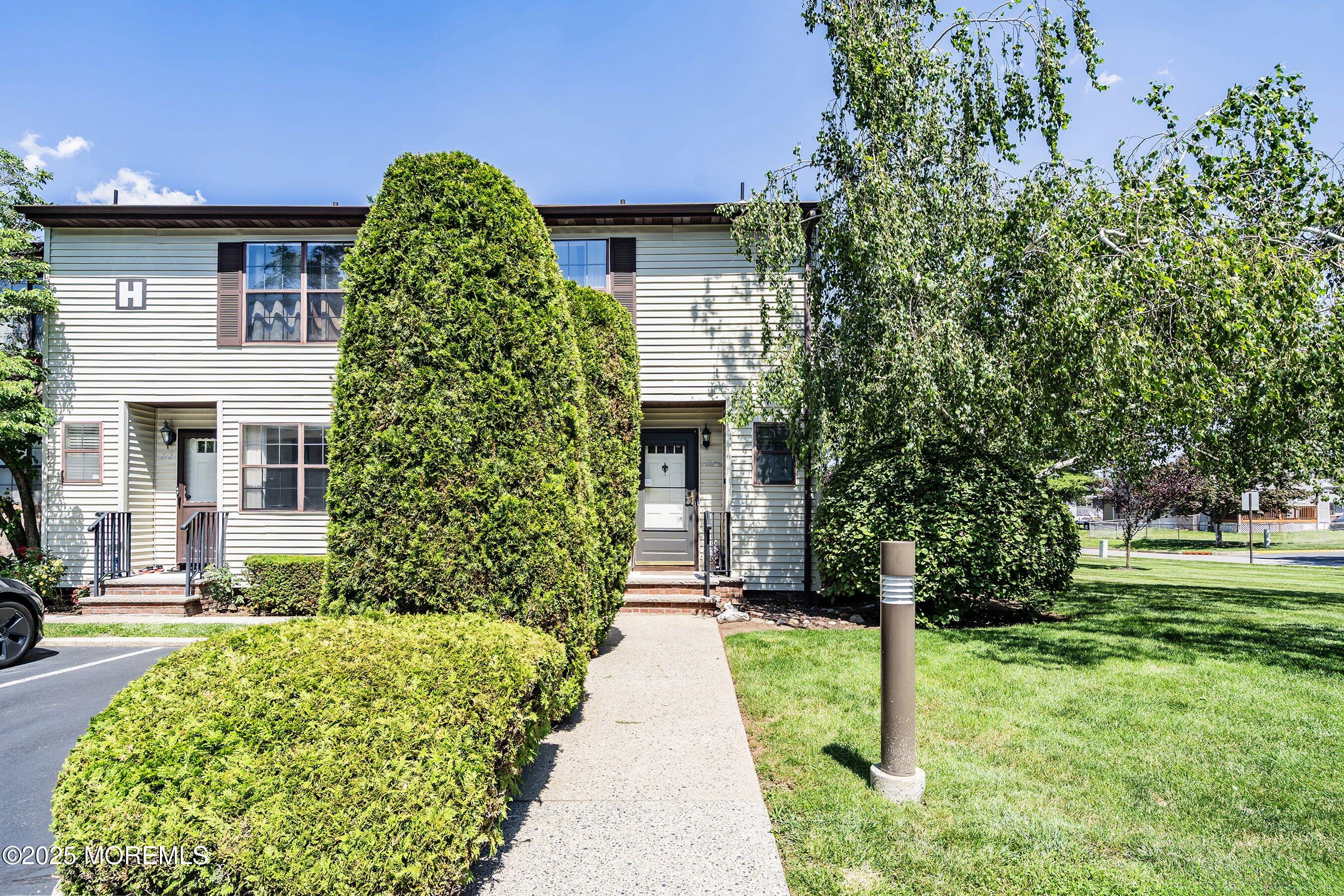 711 Orlando Street 711 Image 1
