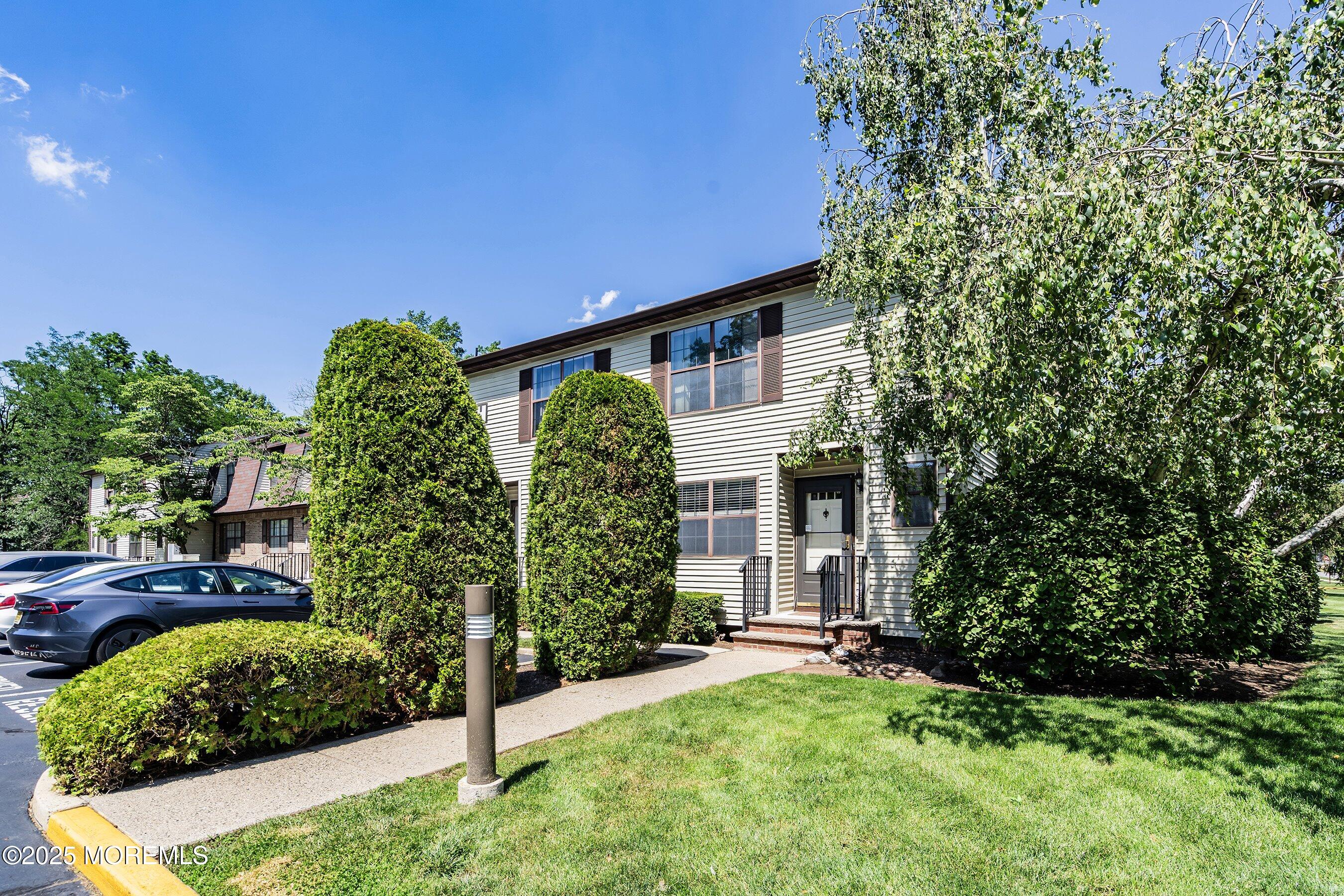 711 Orlando Street 711 Image 2
