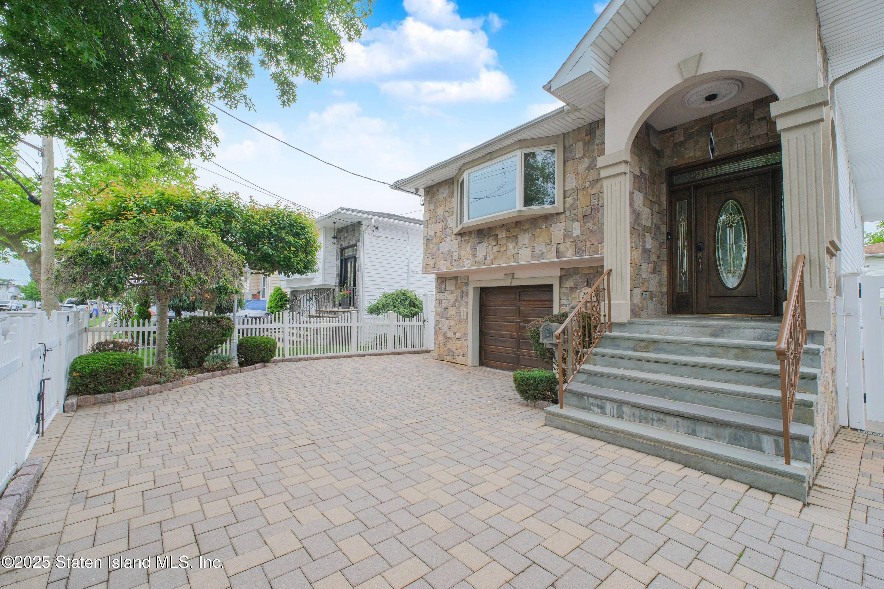 748 Tysens Lane, Staten Island, NY, 10306 image 6