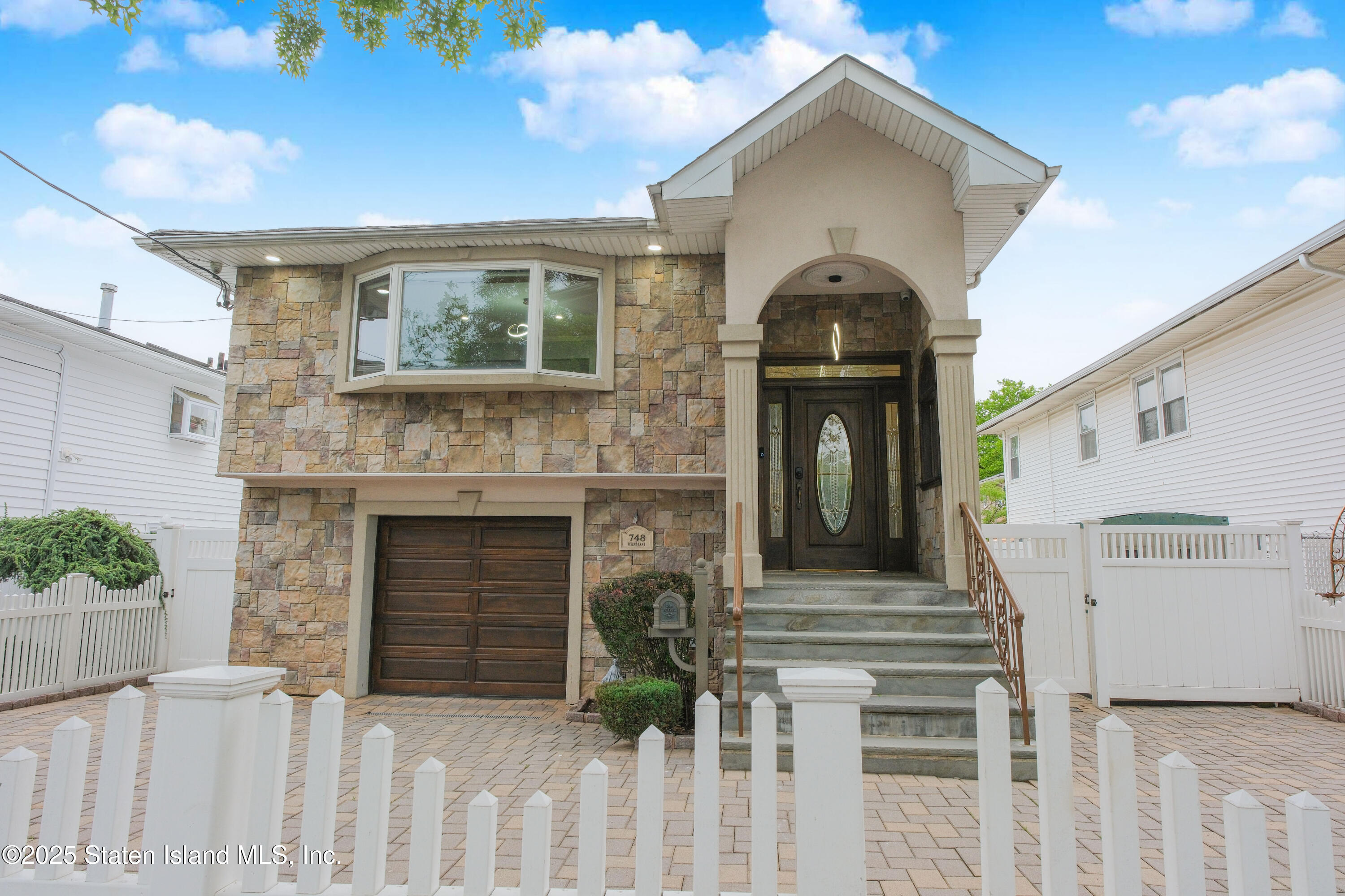 748 Tysens Lane, Staten Island, NY, 10306 image 7