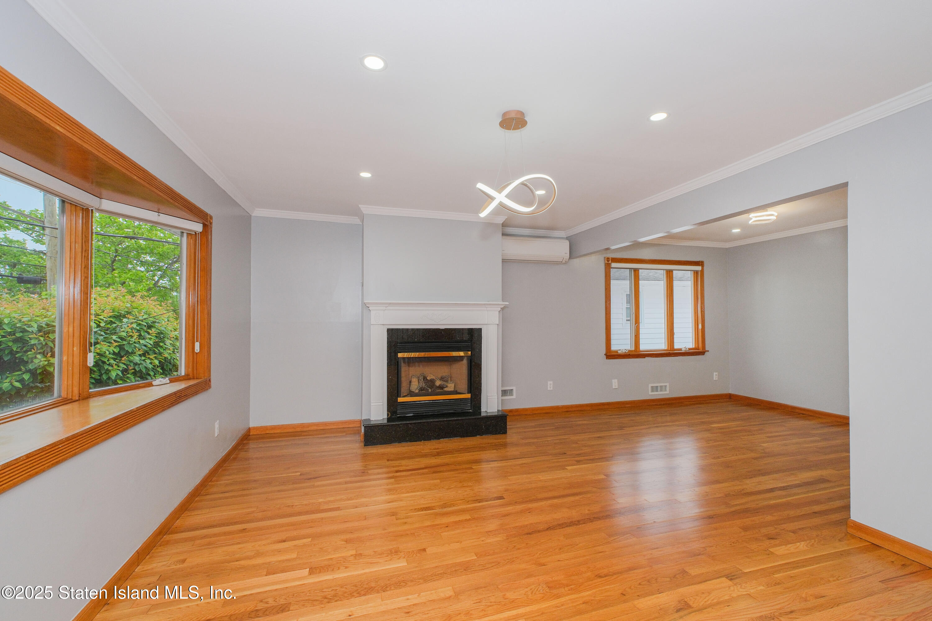748 Tysens Lane, Staten Island, NY, 10306 image 11