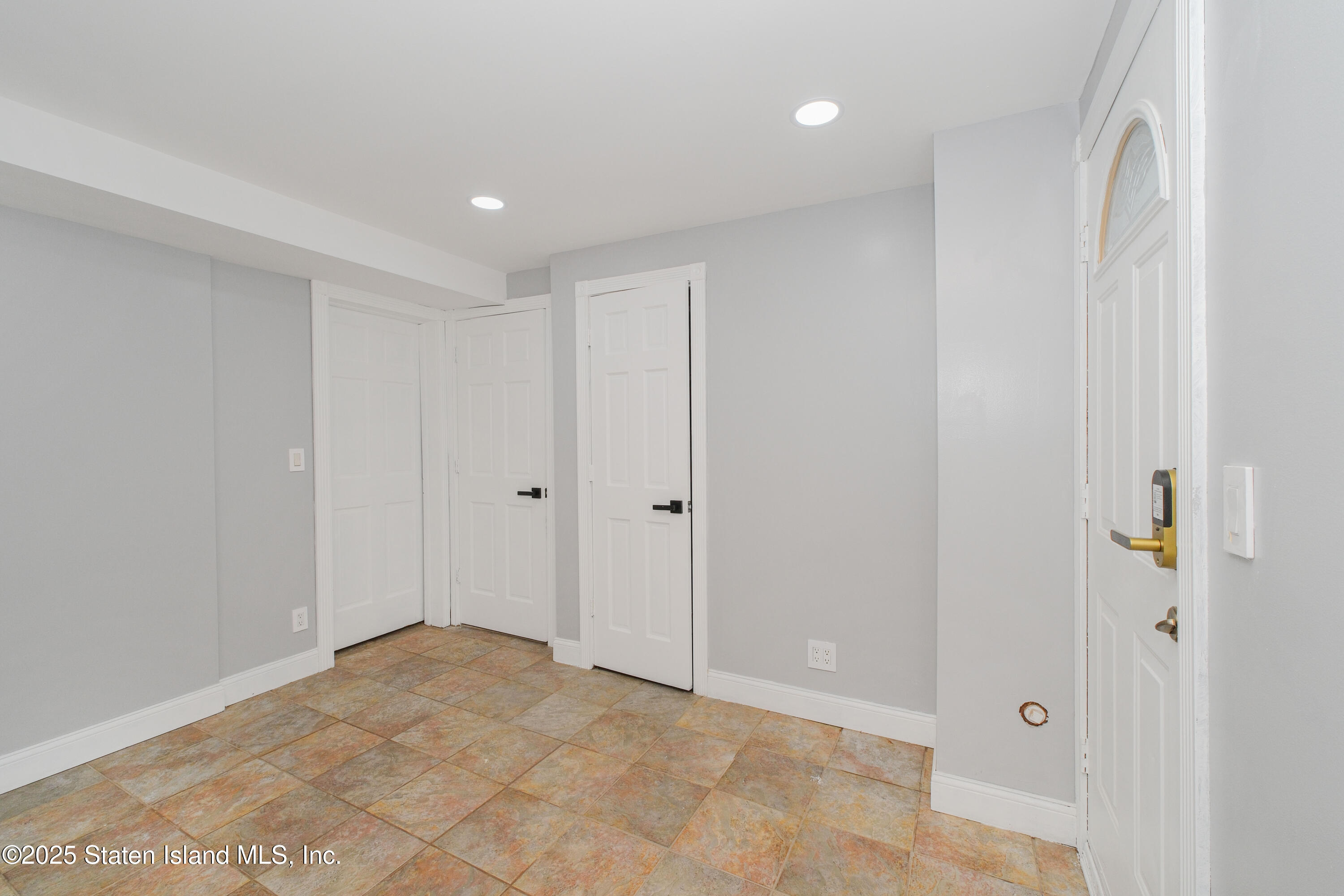 748 Tysens Lane, Staten Island, NY, 10306 image 33