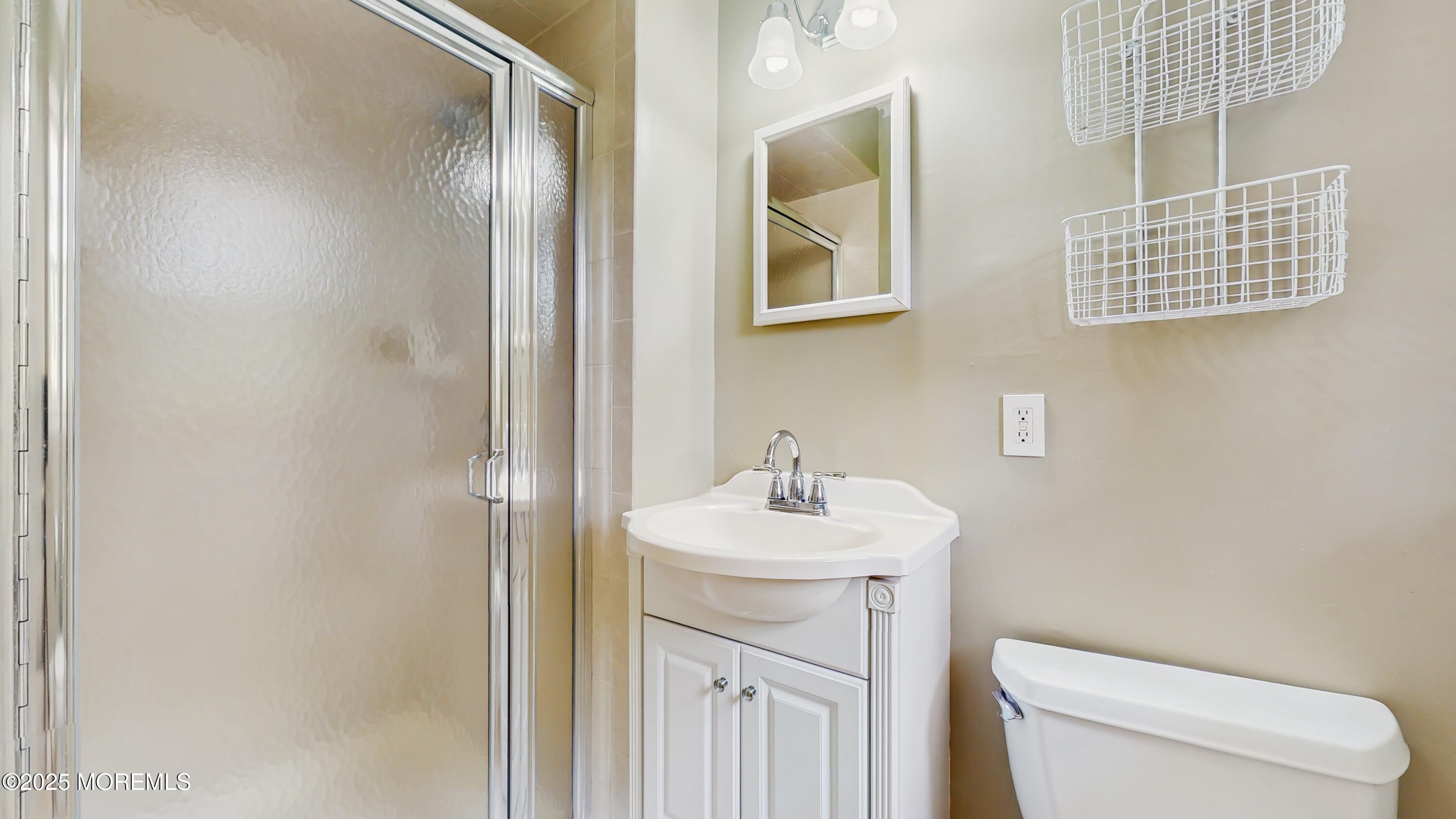 26 Appomattox Drive, Manalapan, NJ, 07726 image 17