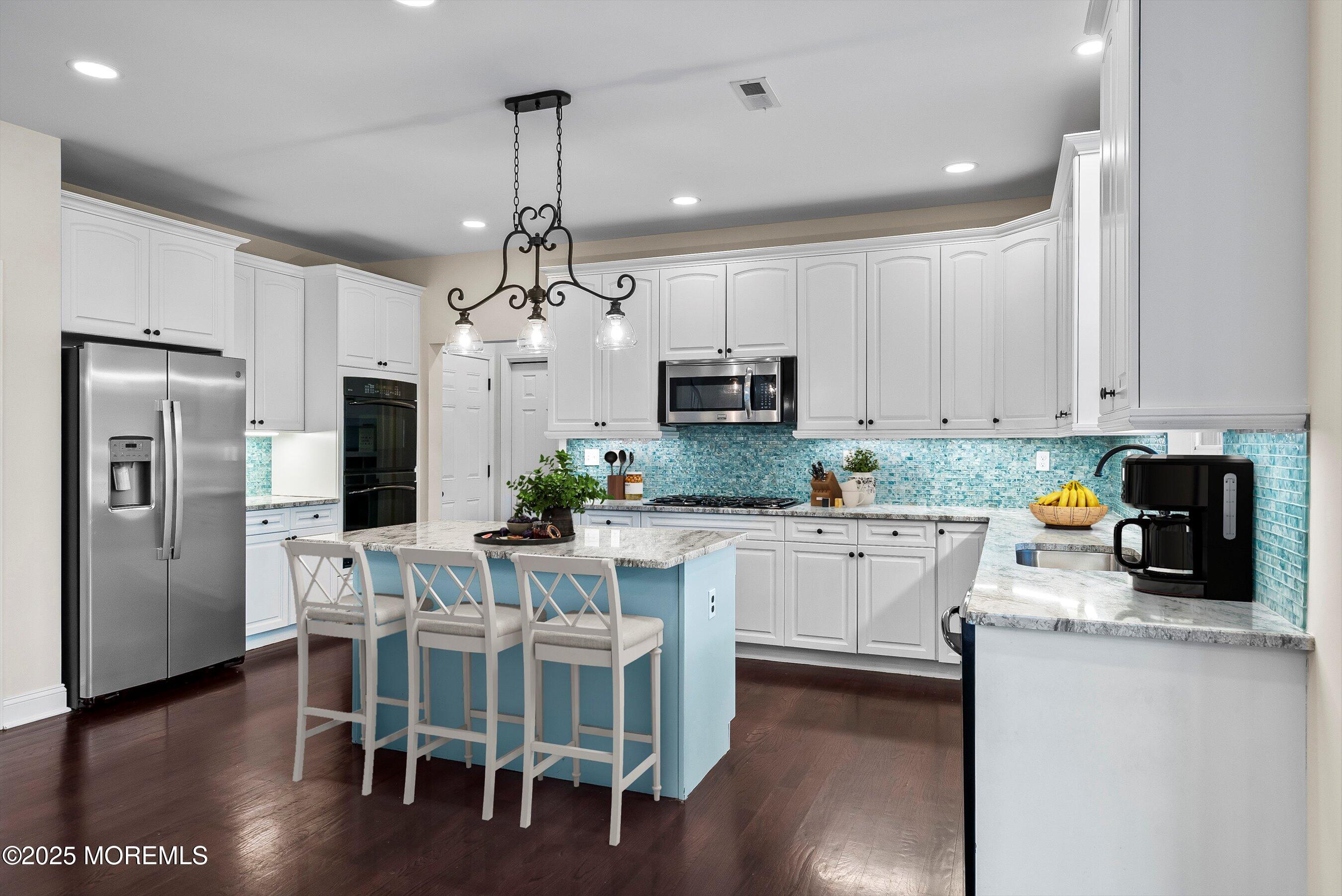 10 Rolling Meadows Court, Upper Freehold, NJ, 08501 image 13