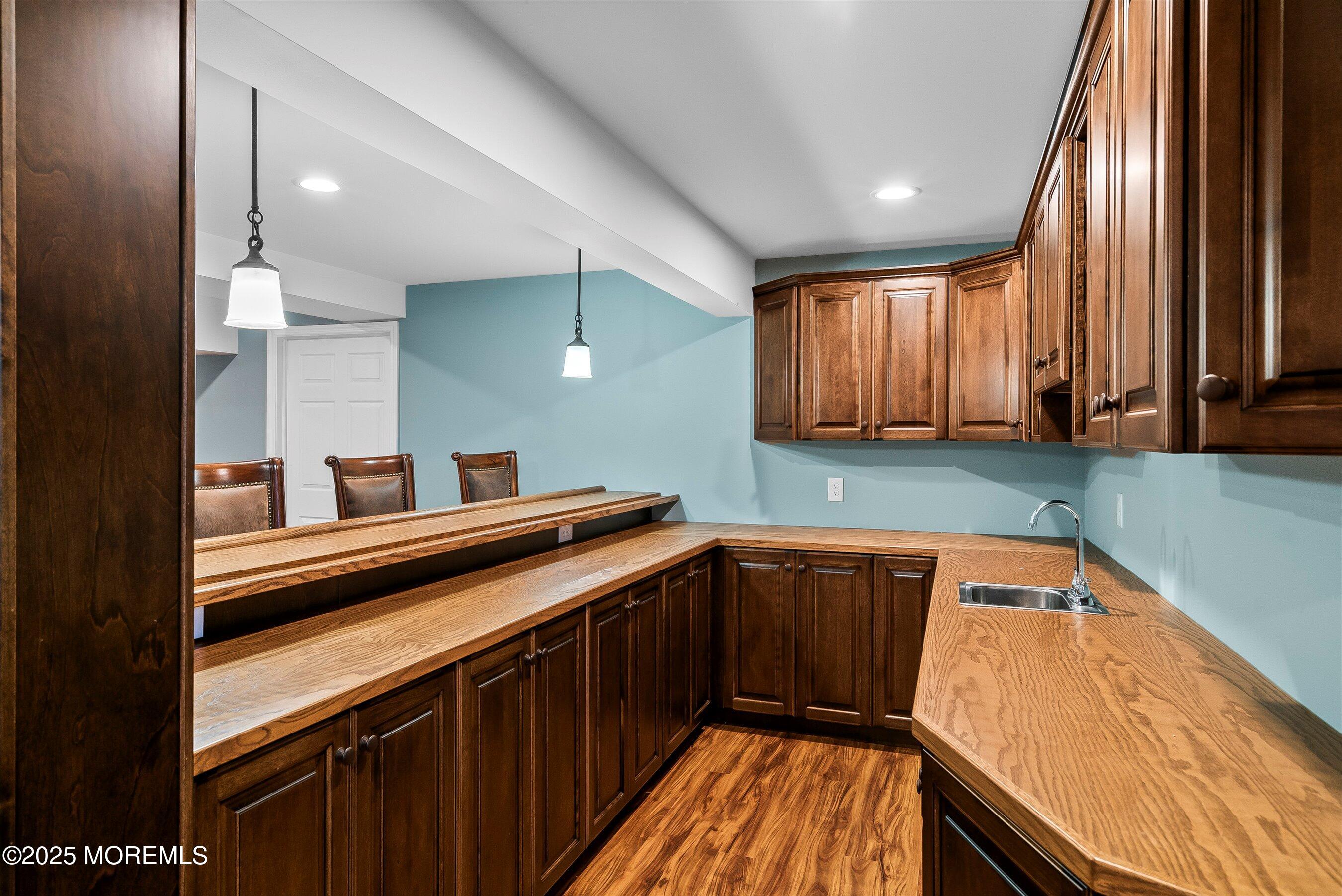 10 Rolling Meadows Court, Upper Freehold, NJ, 08501 image 38