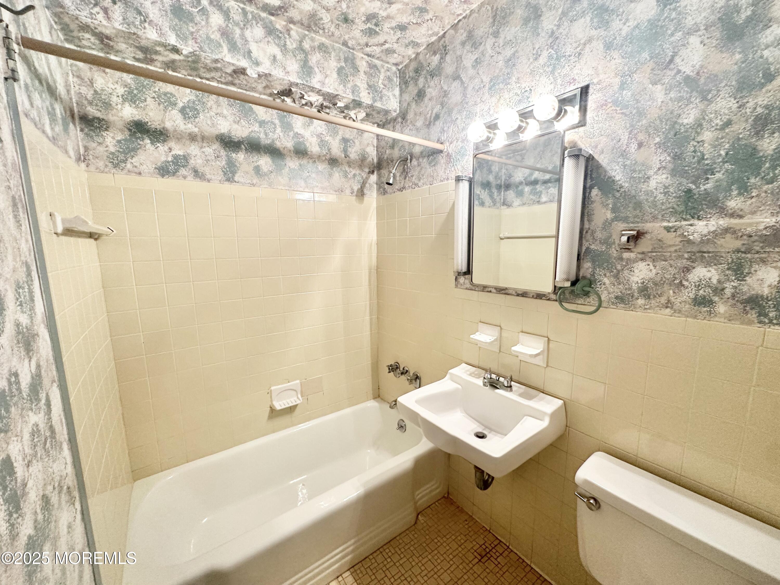 510 Deal Lake Drive 8F, Asbury Park, NJ, 07712 image 11