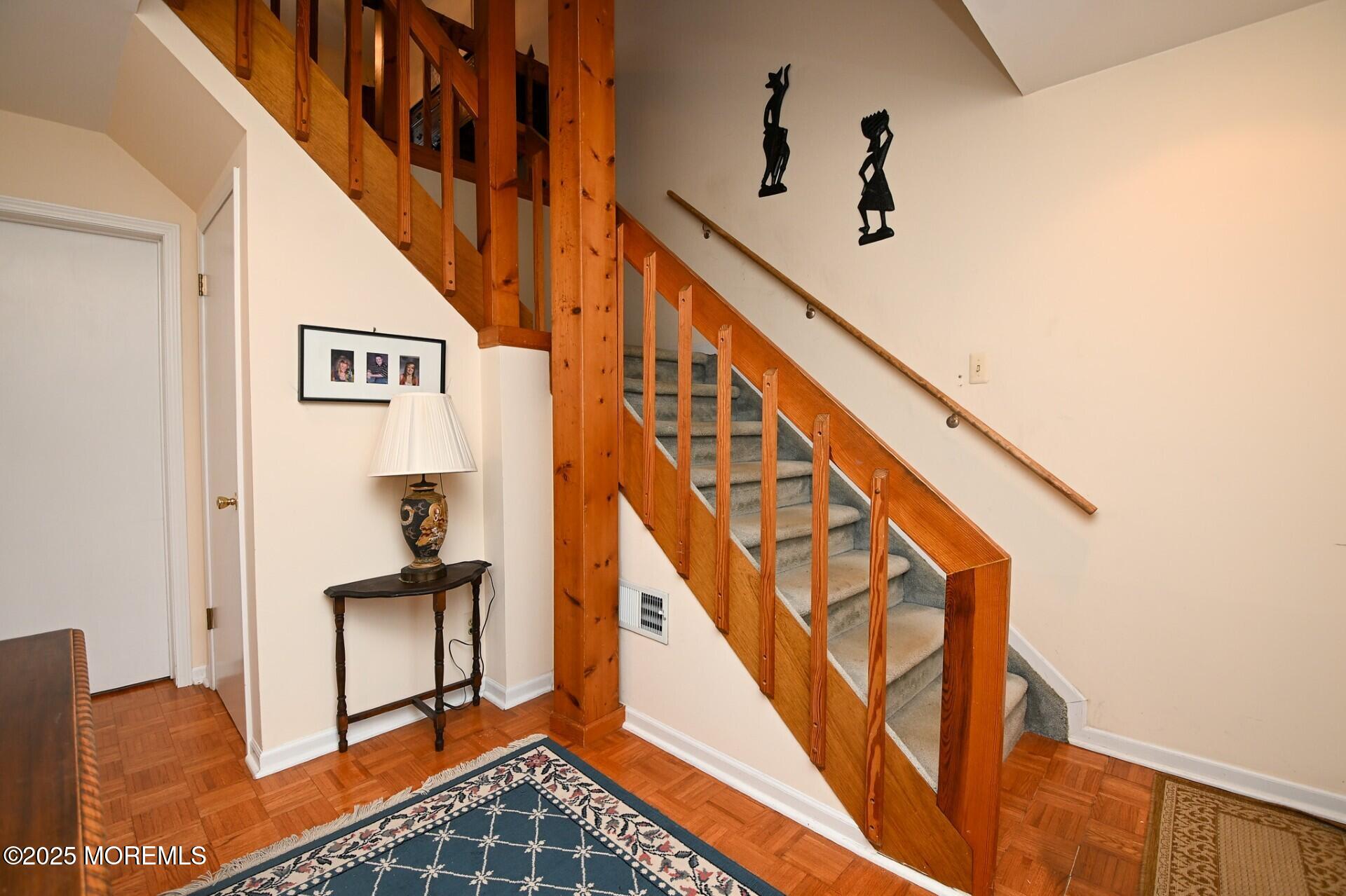 16 Devon Court Image 5