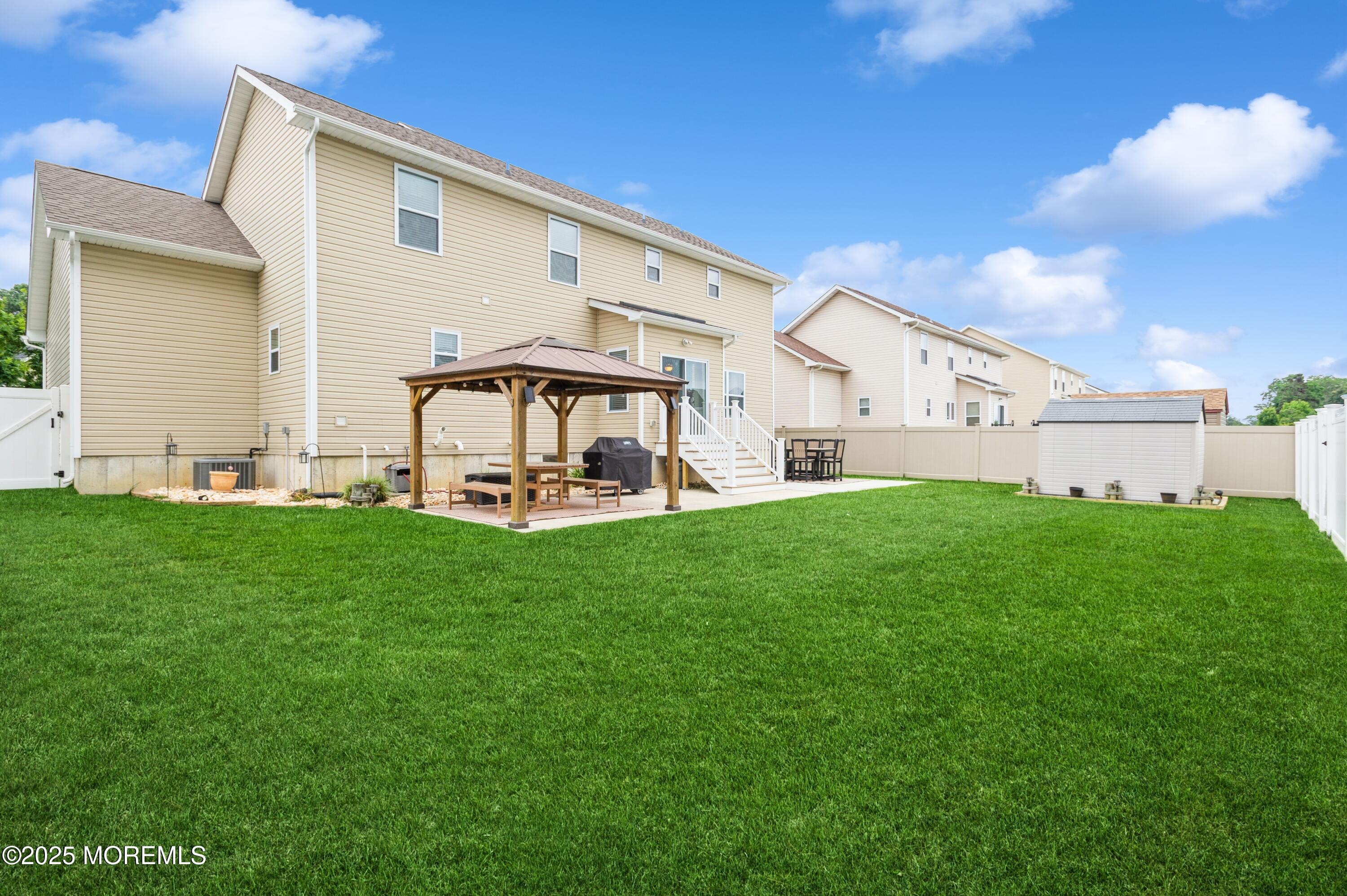 96 Bridle Path Image 2