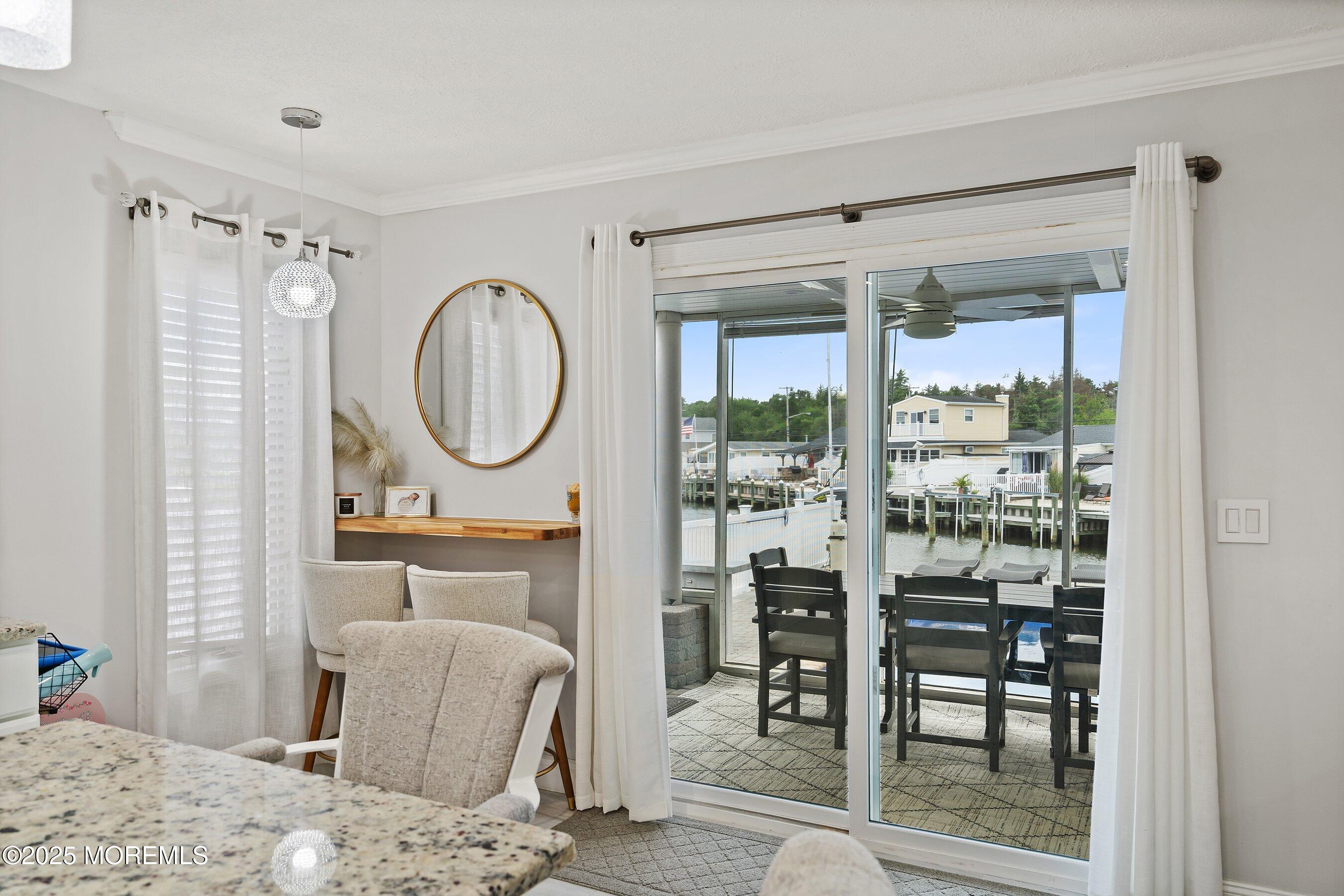 6 Jamaica Avenue Image 3