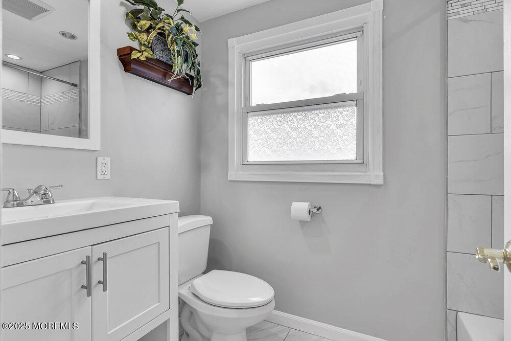 15 Inglewood Lane, Aberdeen, NJ, 07747 image 15