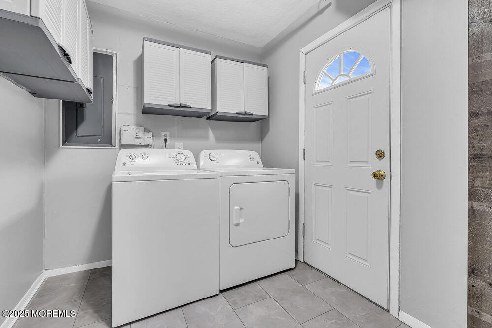 15 Inglewood Lane, Aberdeen, NJ, 07747 image 21