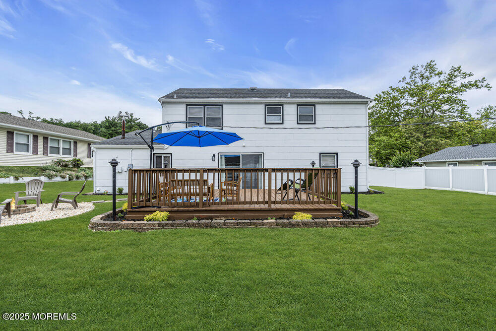 15 Inglewood Lane, Aberdeen, NJ, 07747 image 24