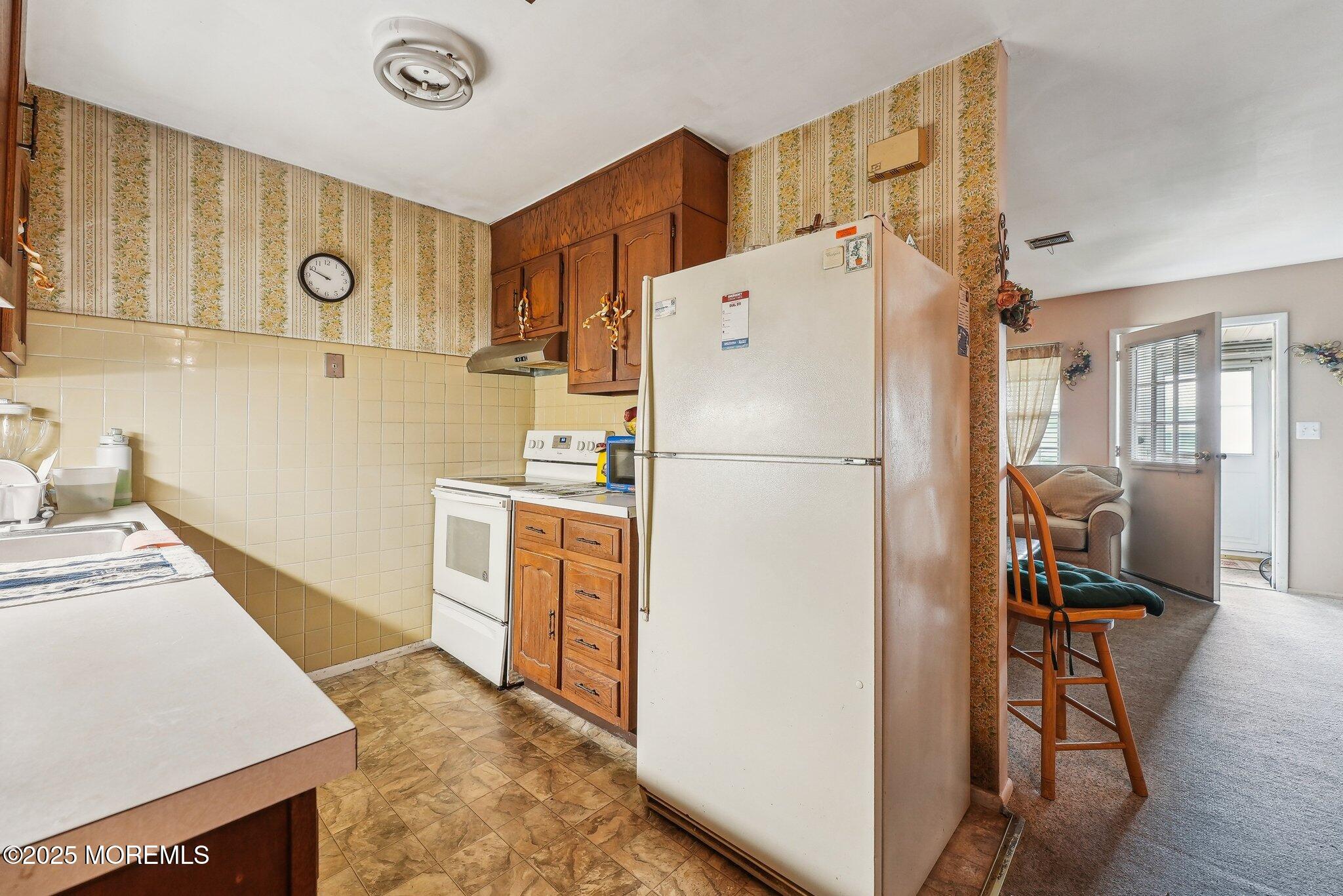 1175C Clydebank Court, Lakewood, NJ, 08701 image 9