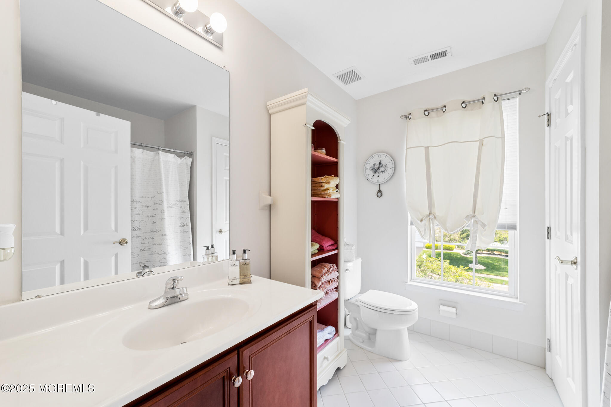 8 Tamarack Road, Monroe, NJ, 08831 image 31