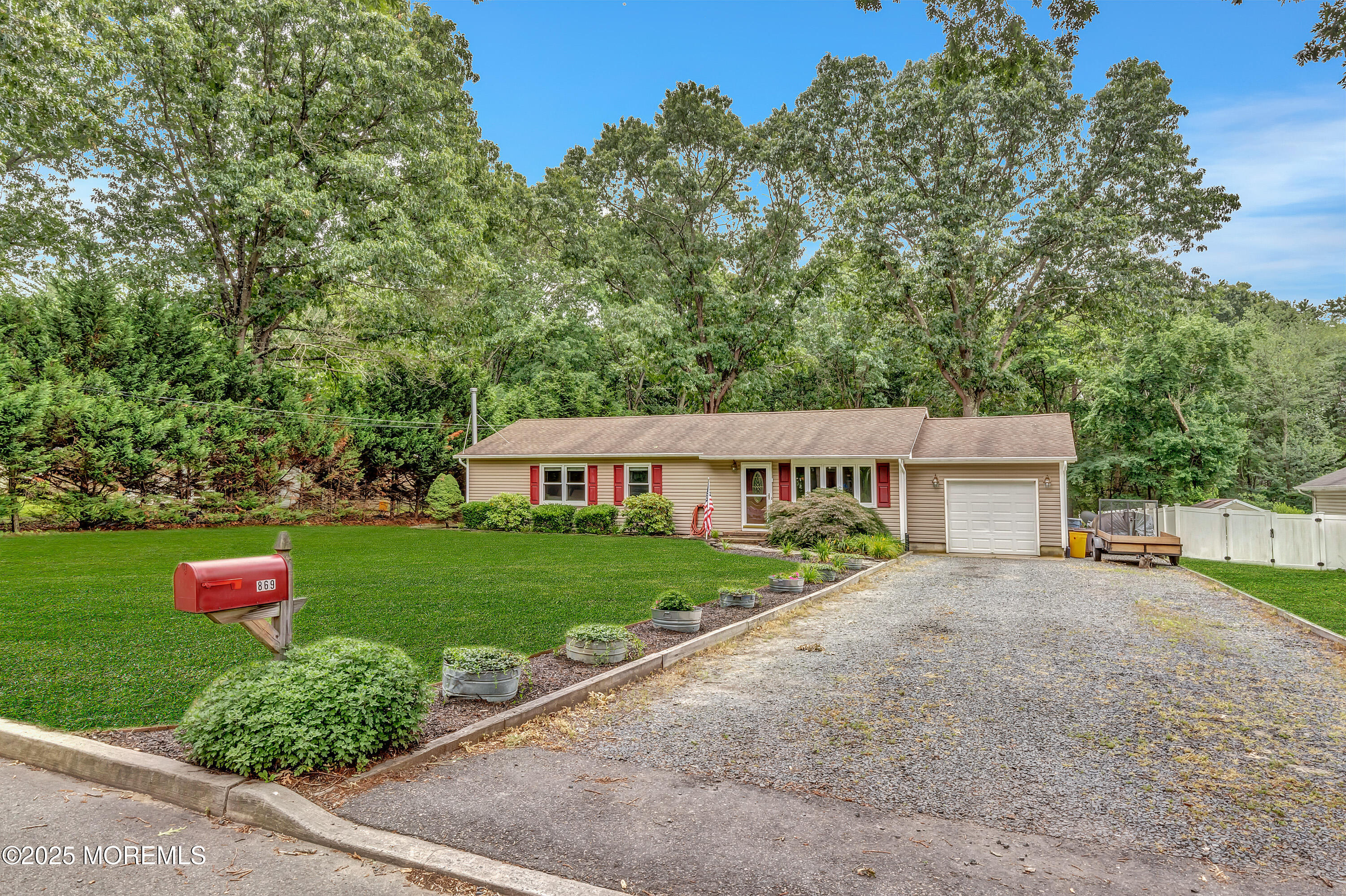 869 Wright Debow Road Image 4