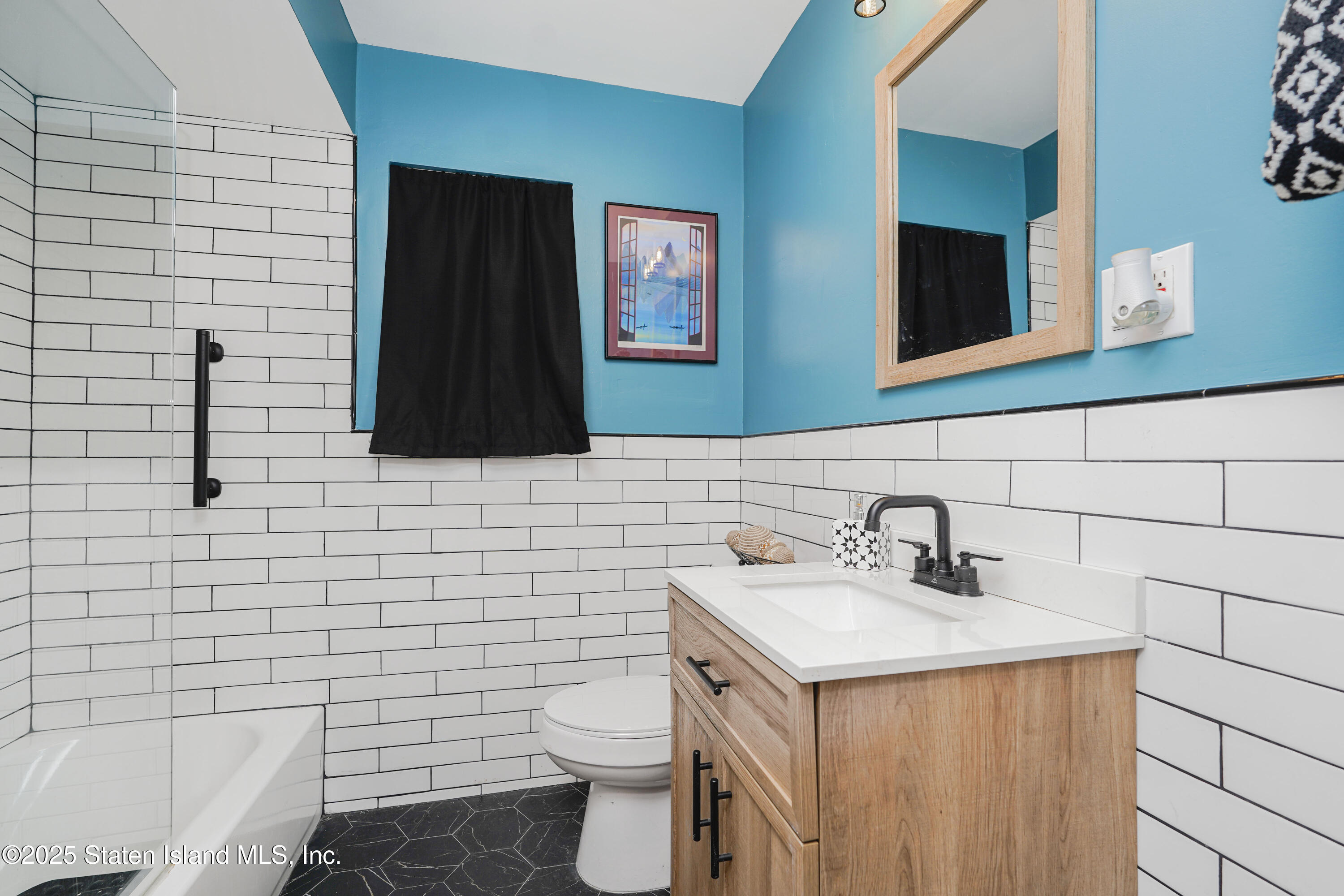 221 Arlo Rd Road, Staten Island, NY, 10301 image 9