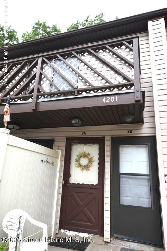 4201 Amboy Road 2b Image 2