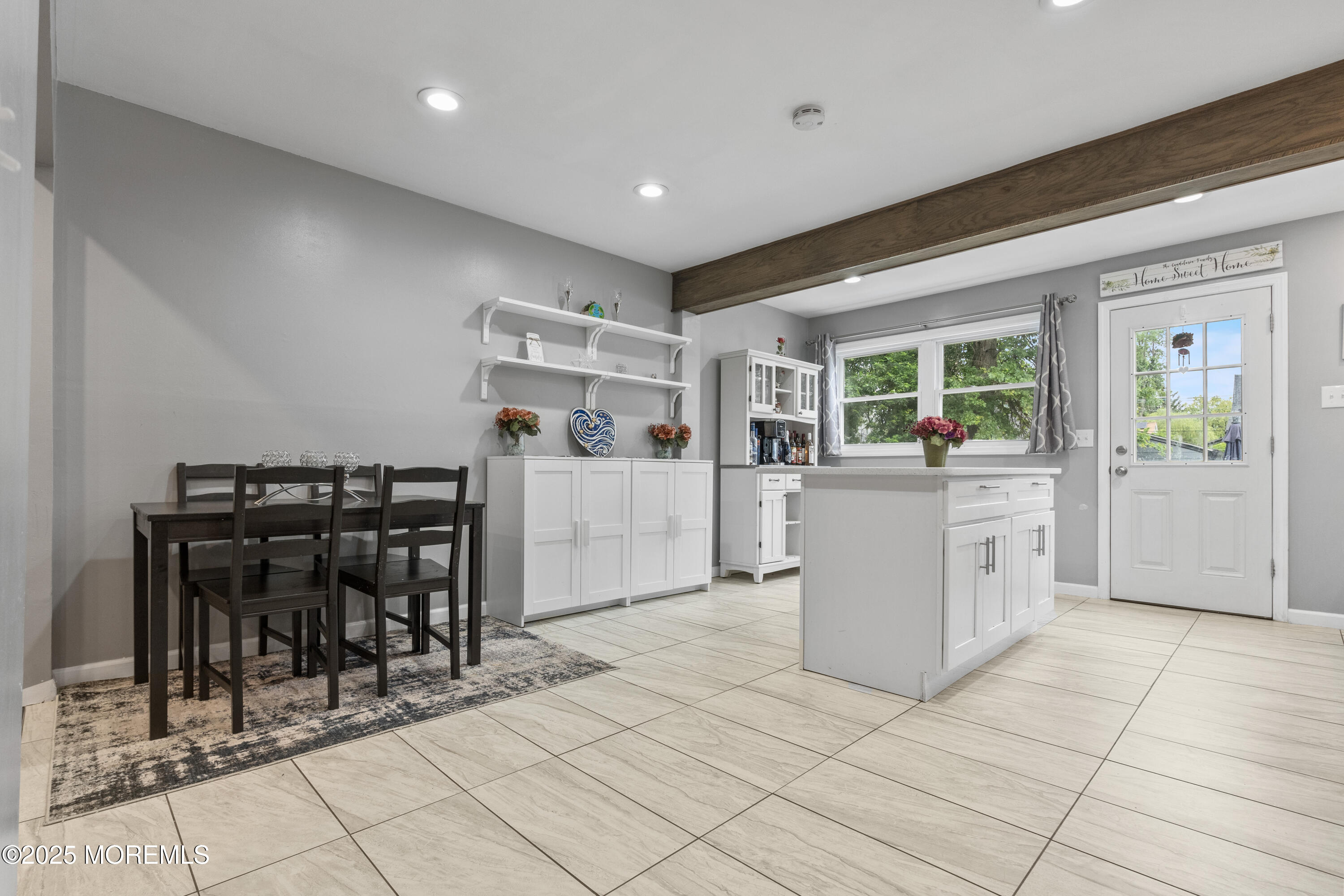 243 Donald Avenue Image 5