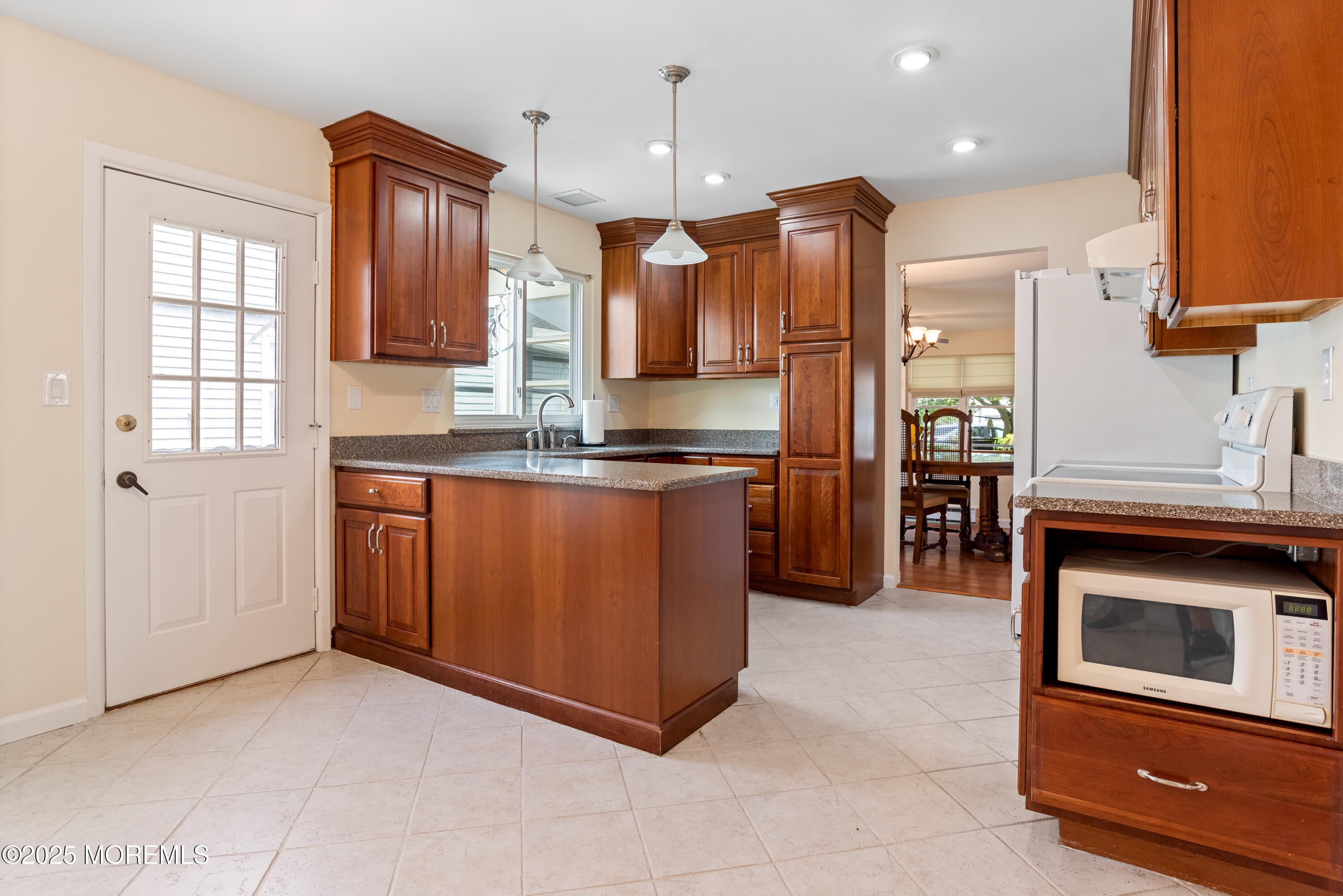 16 Saint Paul Place, Manchester, NJ, 08759 image 12