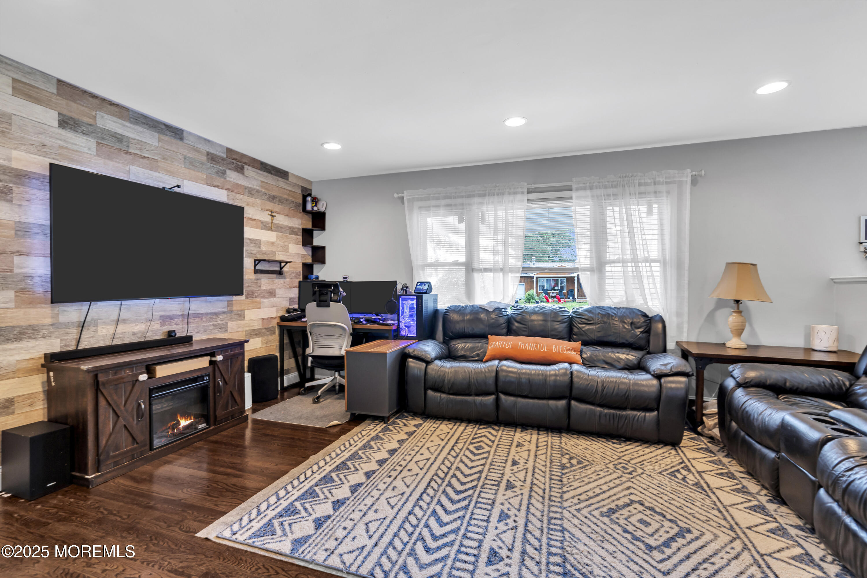 640 Broadway Boulevard Image 5