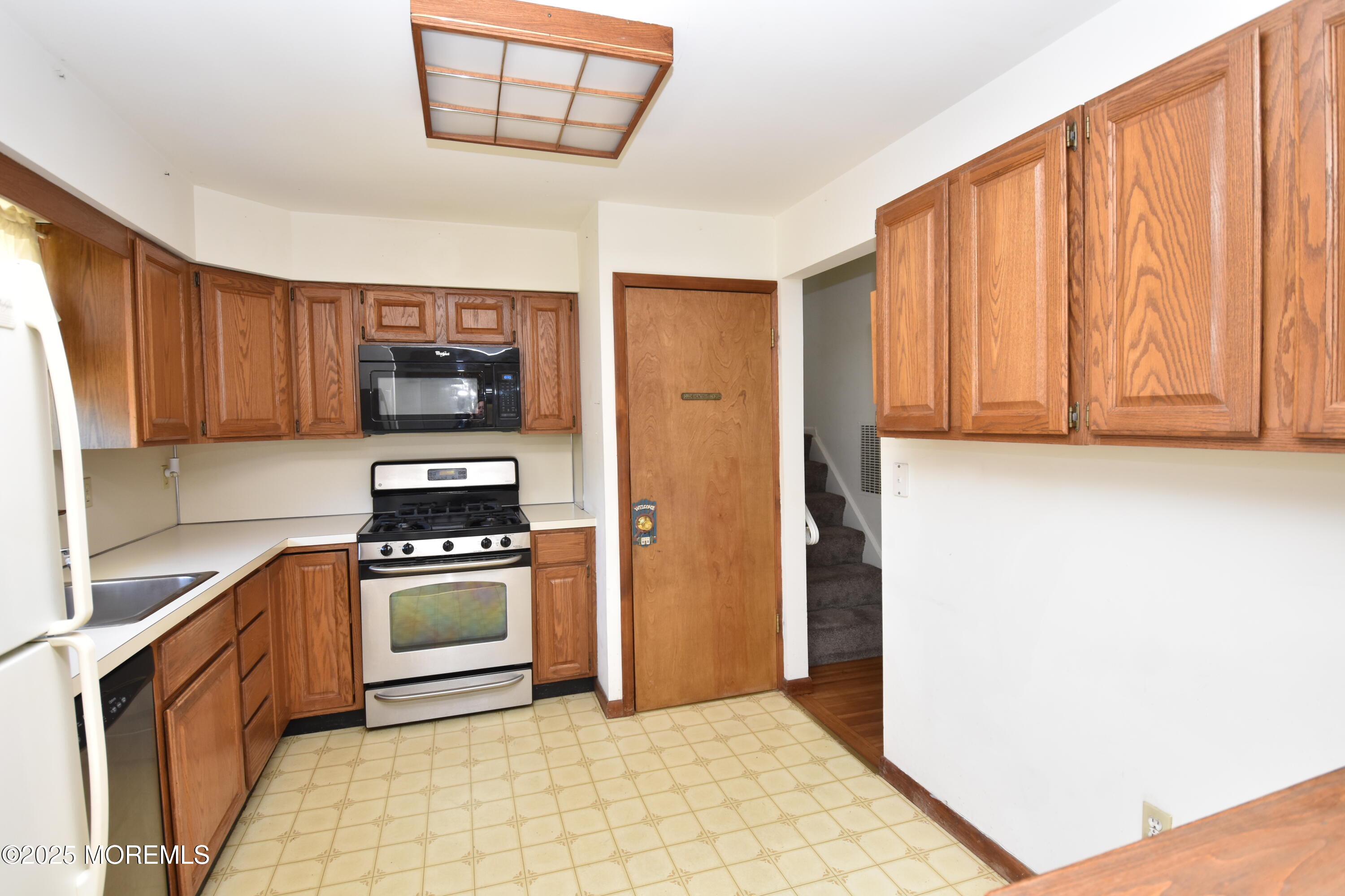 21 Spruce Road Image 4